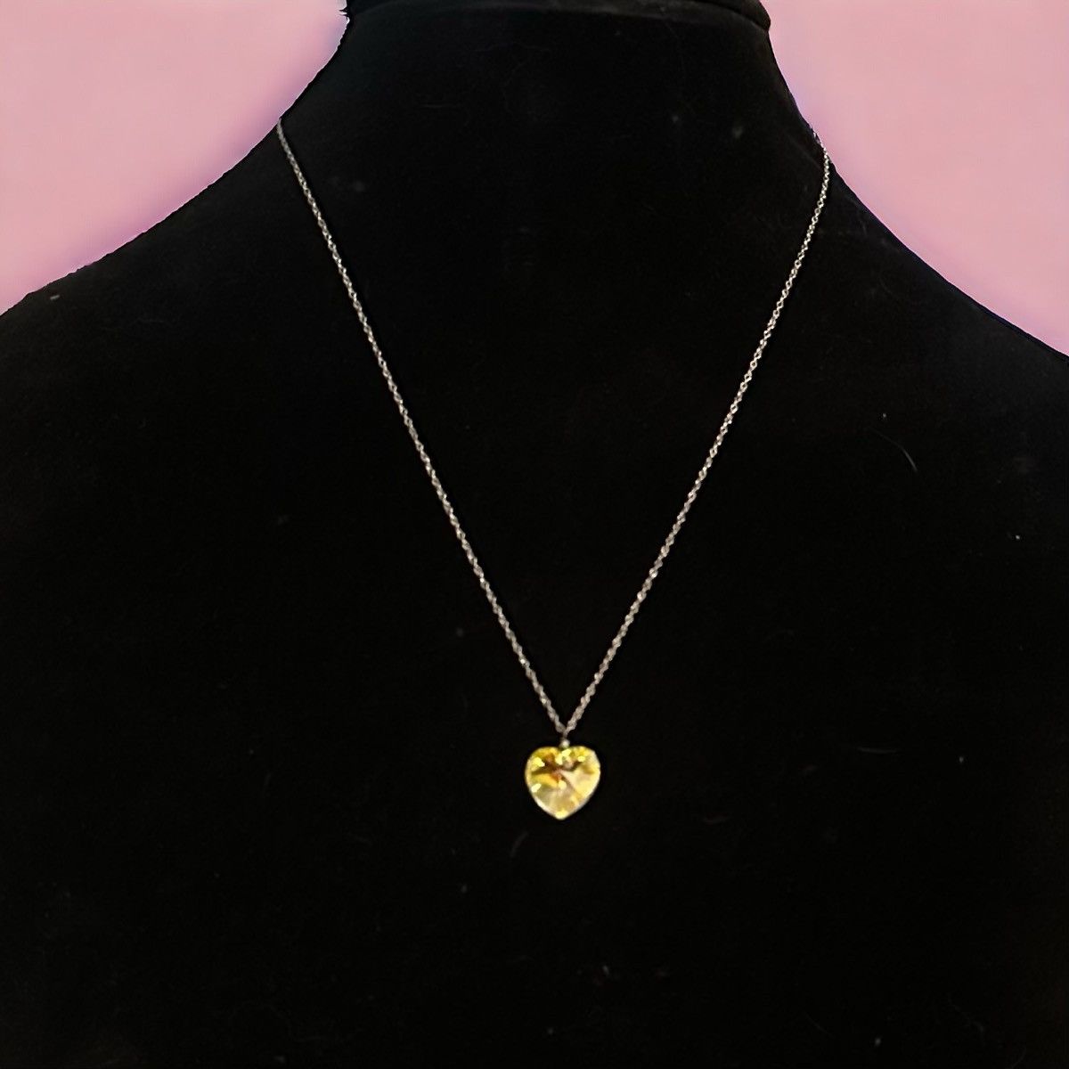 Vintage Vintage 925 yellow Aurora Borealis crystal heart necklace Size ONE SIZE - 1 Thumbnail