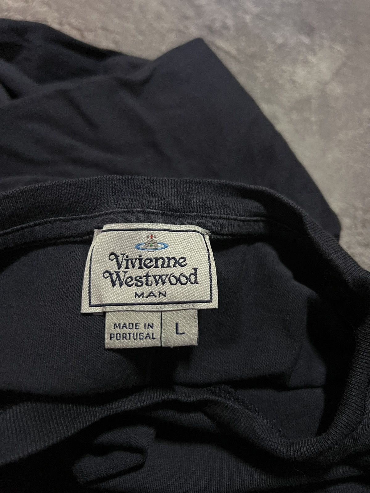 Vivienne Westwood Vintage Vivienne Westwood Orb Logo Tee T Shirt Streetwear Size US L / EU 52-54 / 3 - 3 Thumbnail