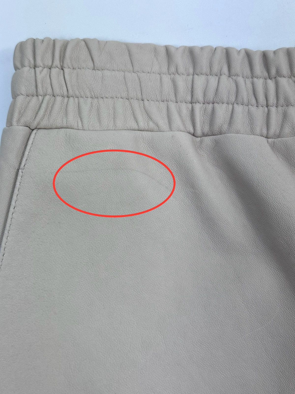 Prada PRADA LEATHER SHORTS Size US 34 / EU 50 - 6 Thumbnail