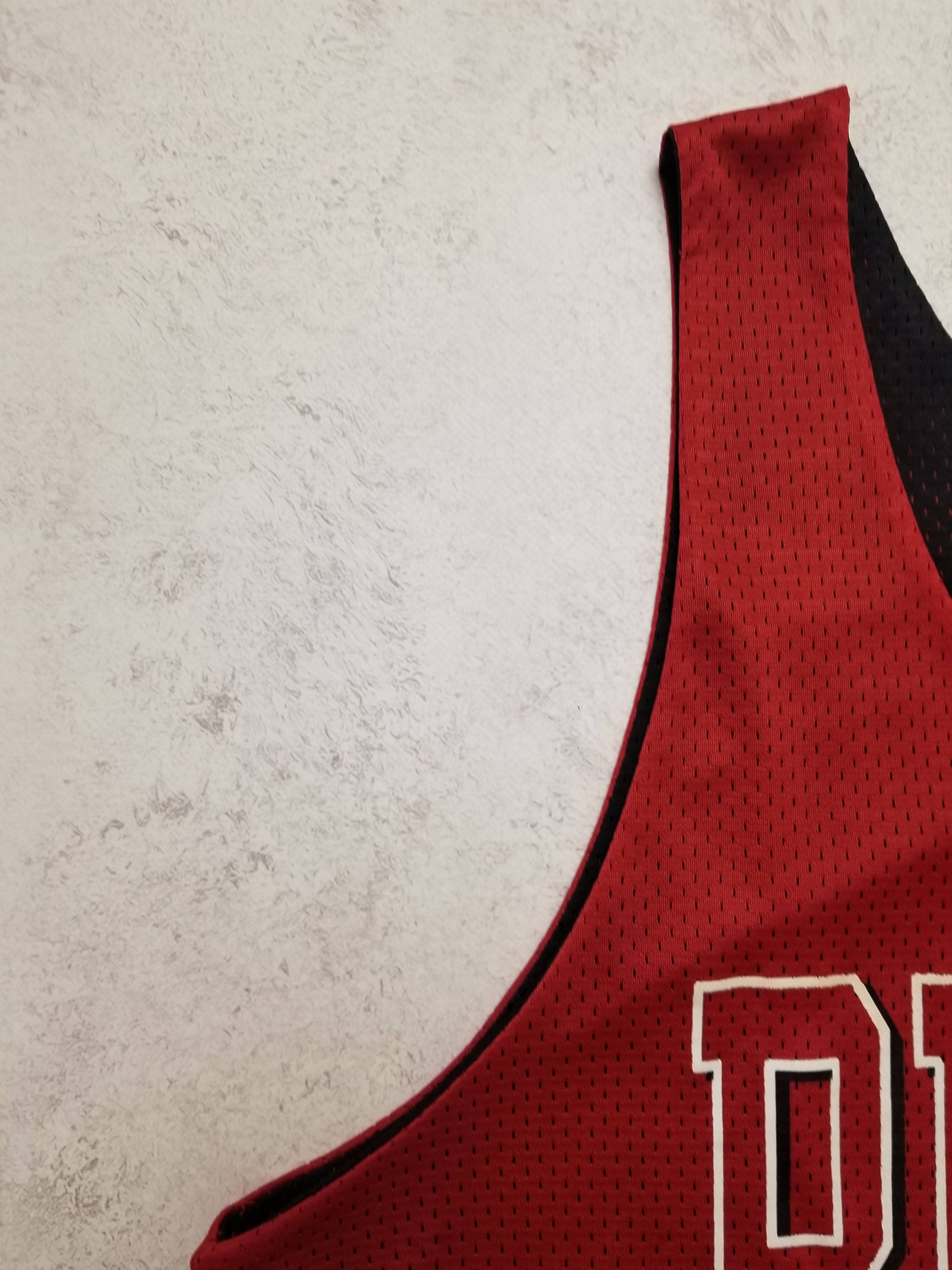 Mitchell & Ness Chicago Bulls NBA Basketball Double-Sided Jersey Size US XL / EU 56 / 4 - 12 Thumbnail