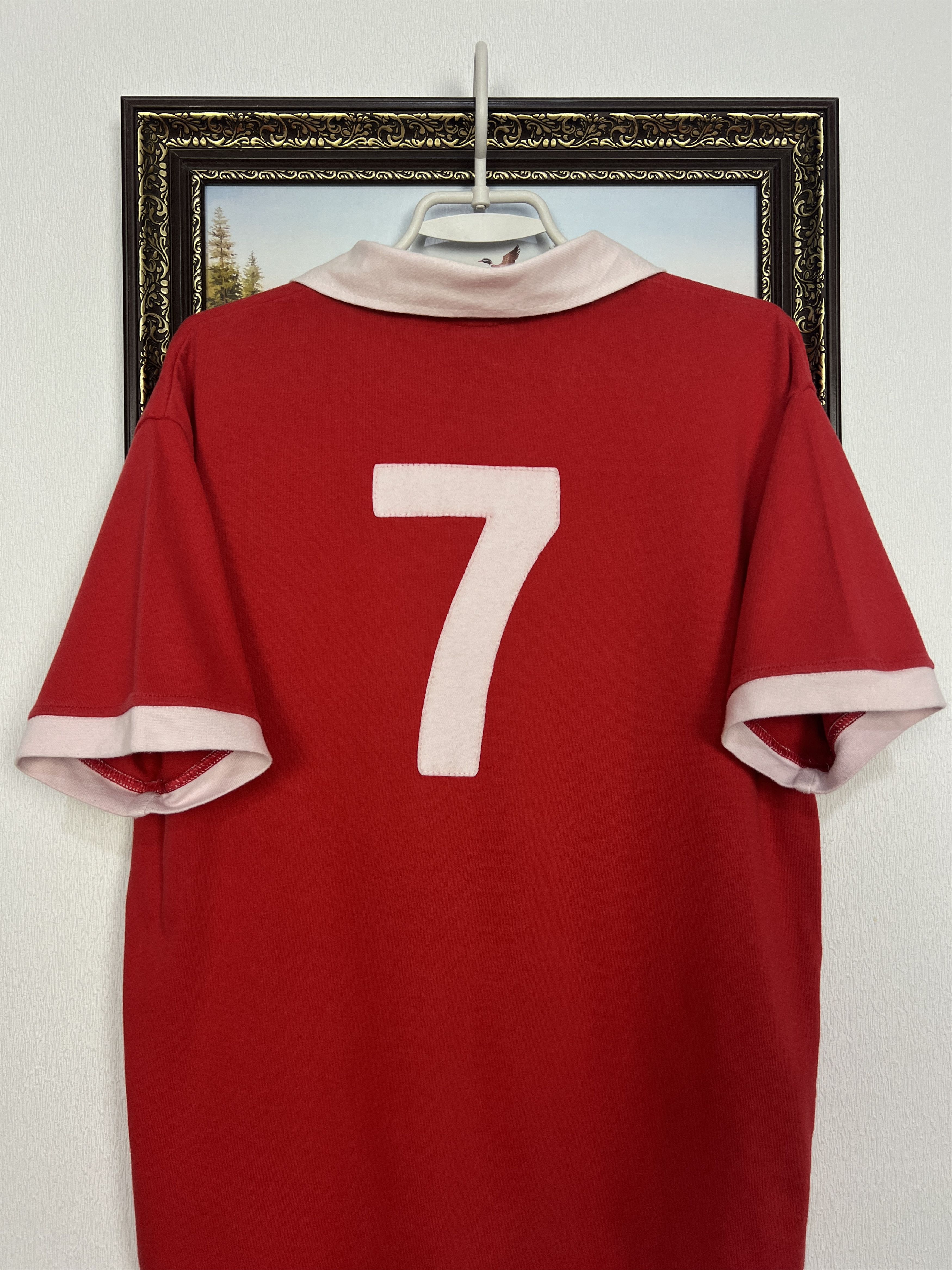 Toffs Manchester United Replicas football shirt Soccer Jersey Size US M / EU 48-50 / 2 - 8 Thumbnail