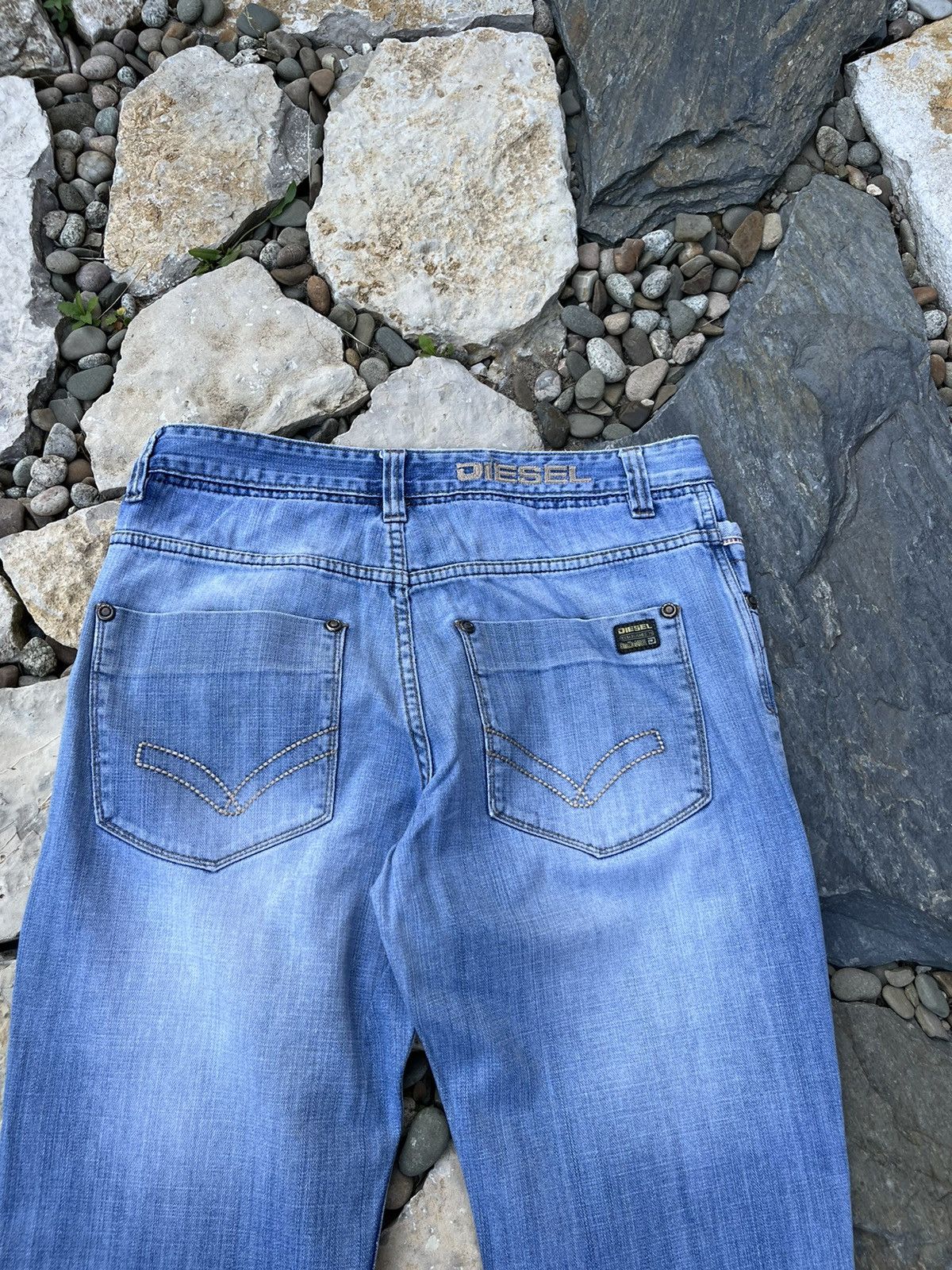 Diesel × Vintage Vintage Diesel freedom y2k baggy distressed thrashed jeans Size US 34 / EU 50 - 15 Thumbnail