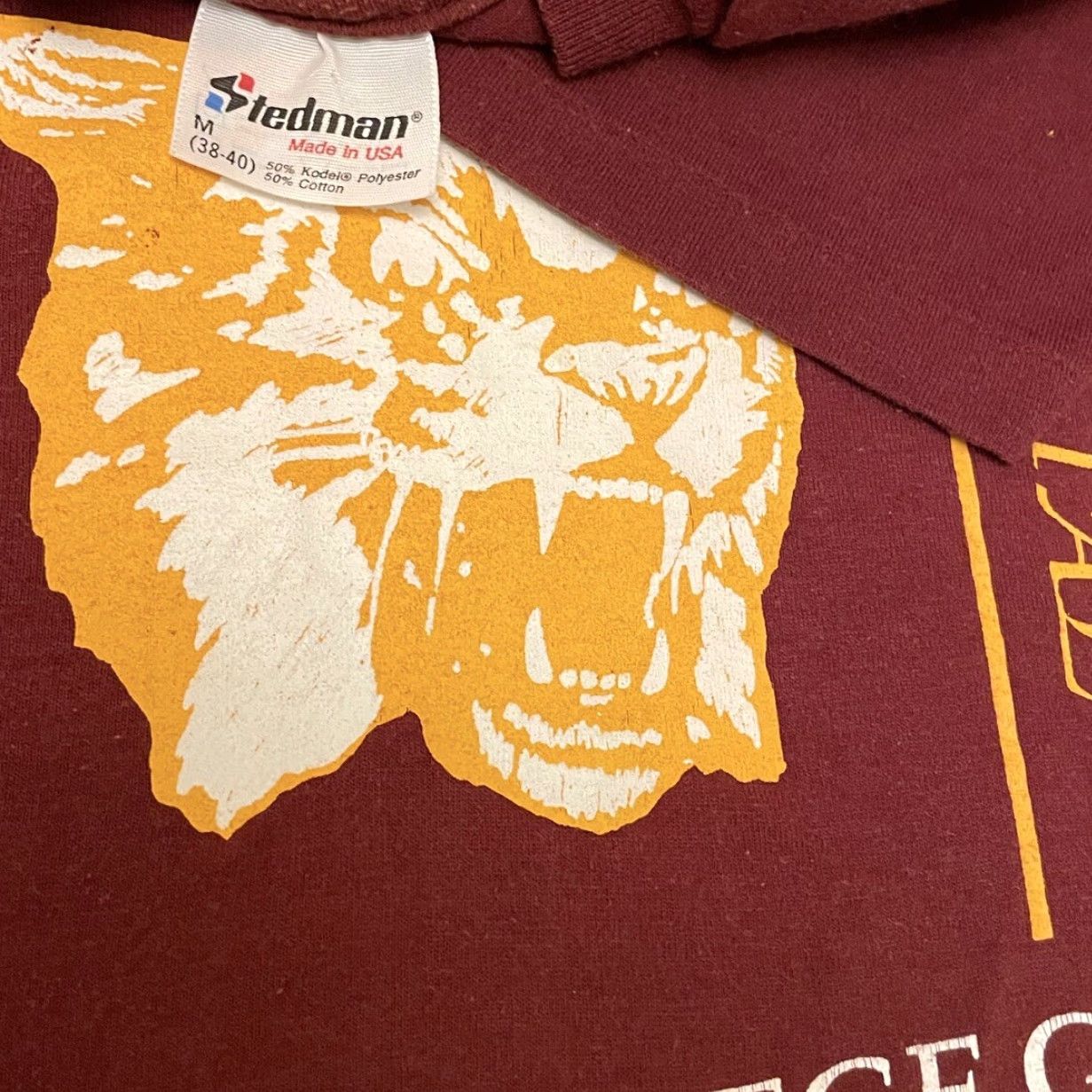Vintage VINTAGE Bethune Cookman BCU College Grad Wild Cats Shirt Mens M Maroon 90s VTG 80s 90s T-Shirt Short Sleeve Classic Fit Size US M / EU 48-50 / 2 - 2 Thumbnail