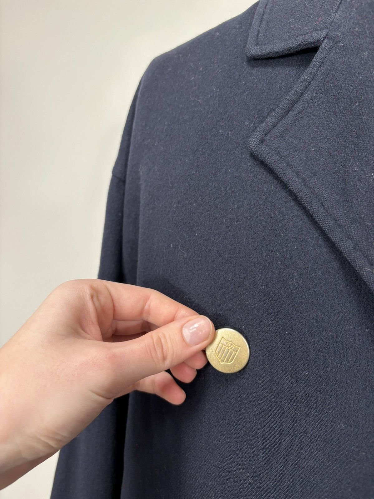 Valentino Vintage Valentino 1980s Wool Cashmere Double Breasted Coat Size US M / EU 48-50 / 2 - 3 Thumbnail