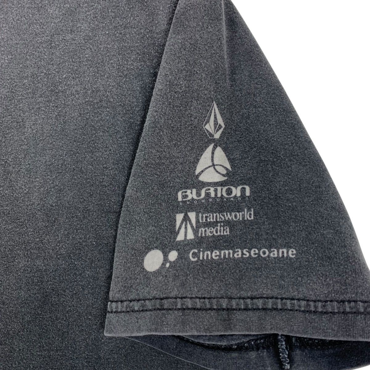 Volcom Vintage VOLCOM The HAAKONSEN FAKTOR Usa Skateboard Shirt Size US L / EU 52-54 / 3 - 4 Thumbnail