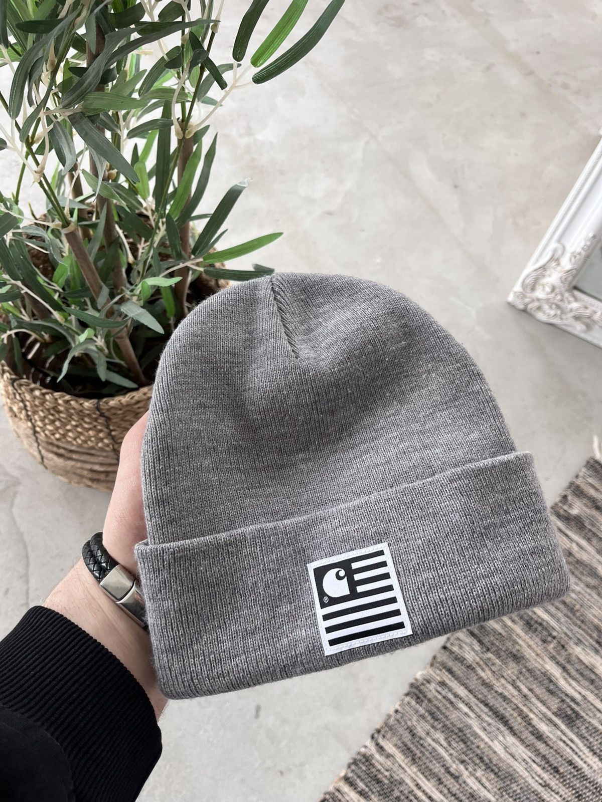 Carhartt Vintage Carhartt Light Grey Beanie Hat Center Logo sk8 Y2K Size ONE SIZE - 1 Thumbnail