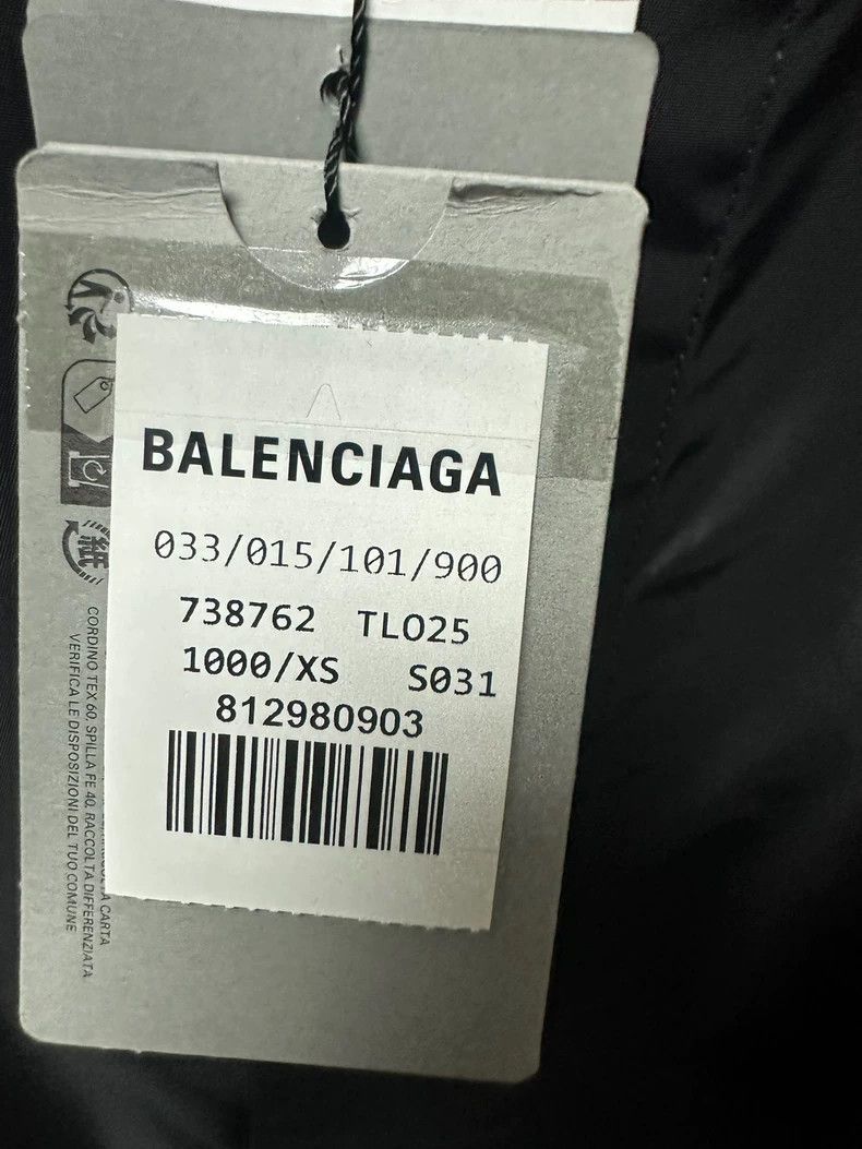 Balenciaga Balenciaga Tape masking paper logo hooded assault jacket 25 Size US XS / EU 42 / 0 - 3 Thumbnail