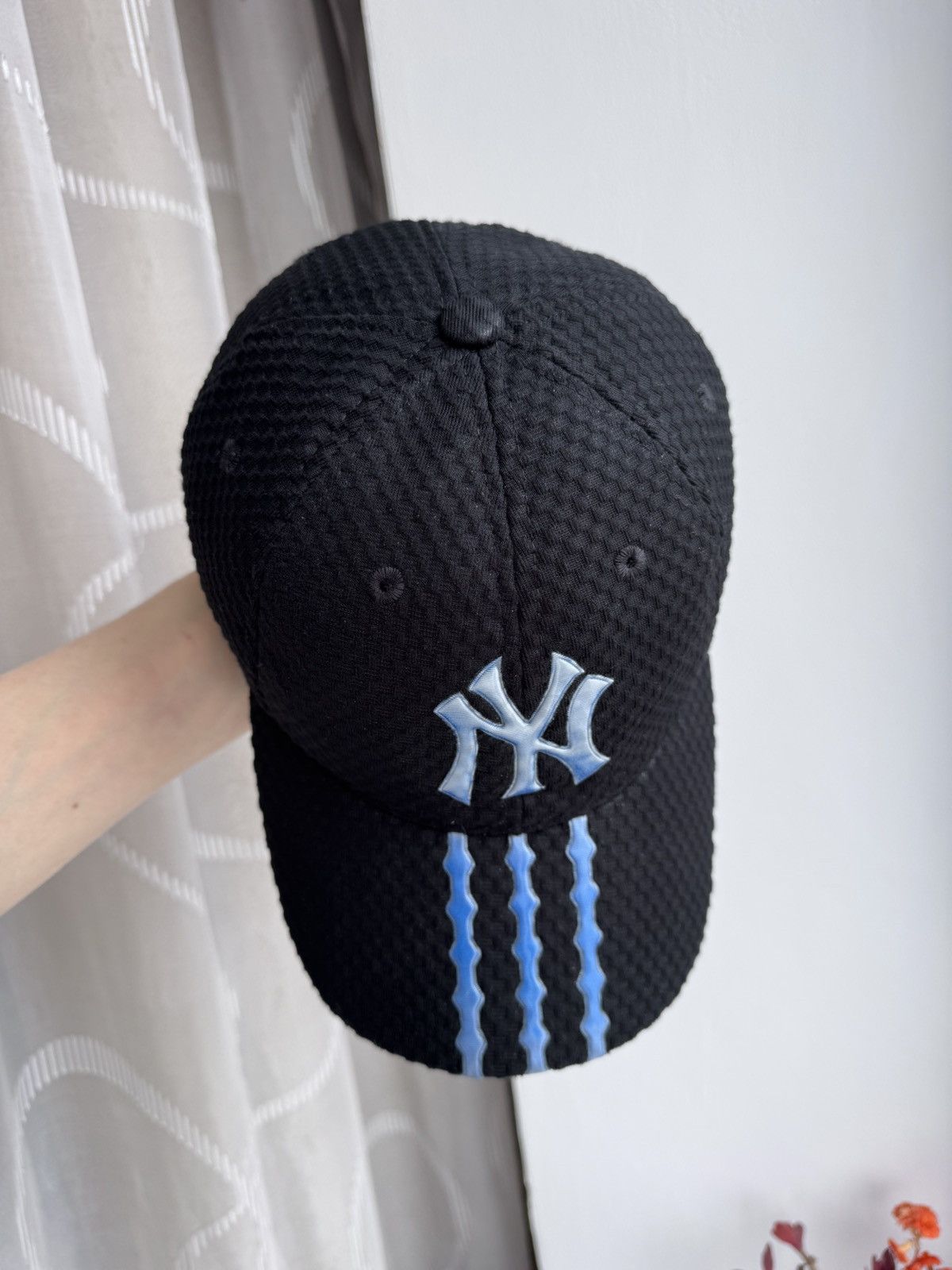 Adidas Vintage Adidas New York Yankees Cap Black Mesh Rare Hat NY Size ONE SIZE - 14 Thumbnail