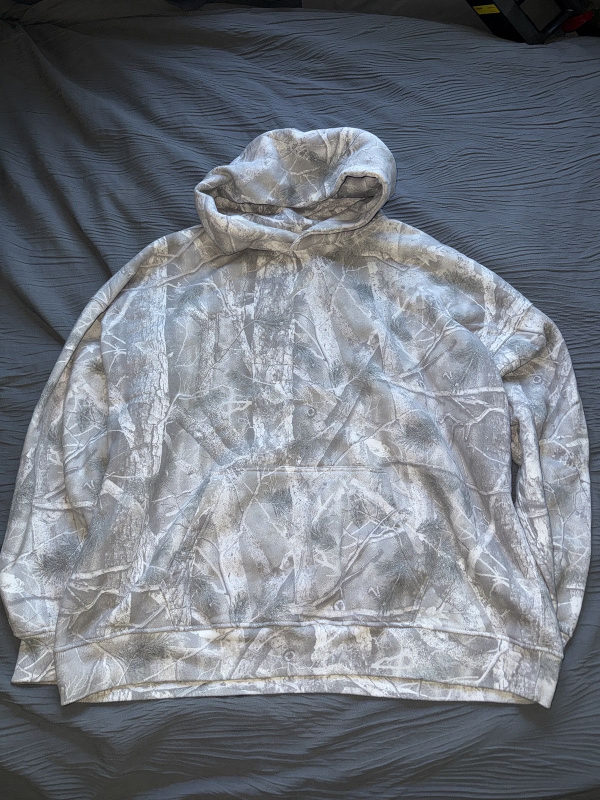 Abercrombie & Fitch Grey and white Camo abercrombie & Fitch hoodie XXL Size US XXL / EU 58 / 5 - 1 Thumbnail