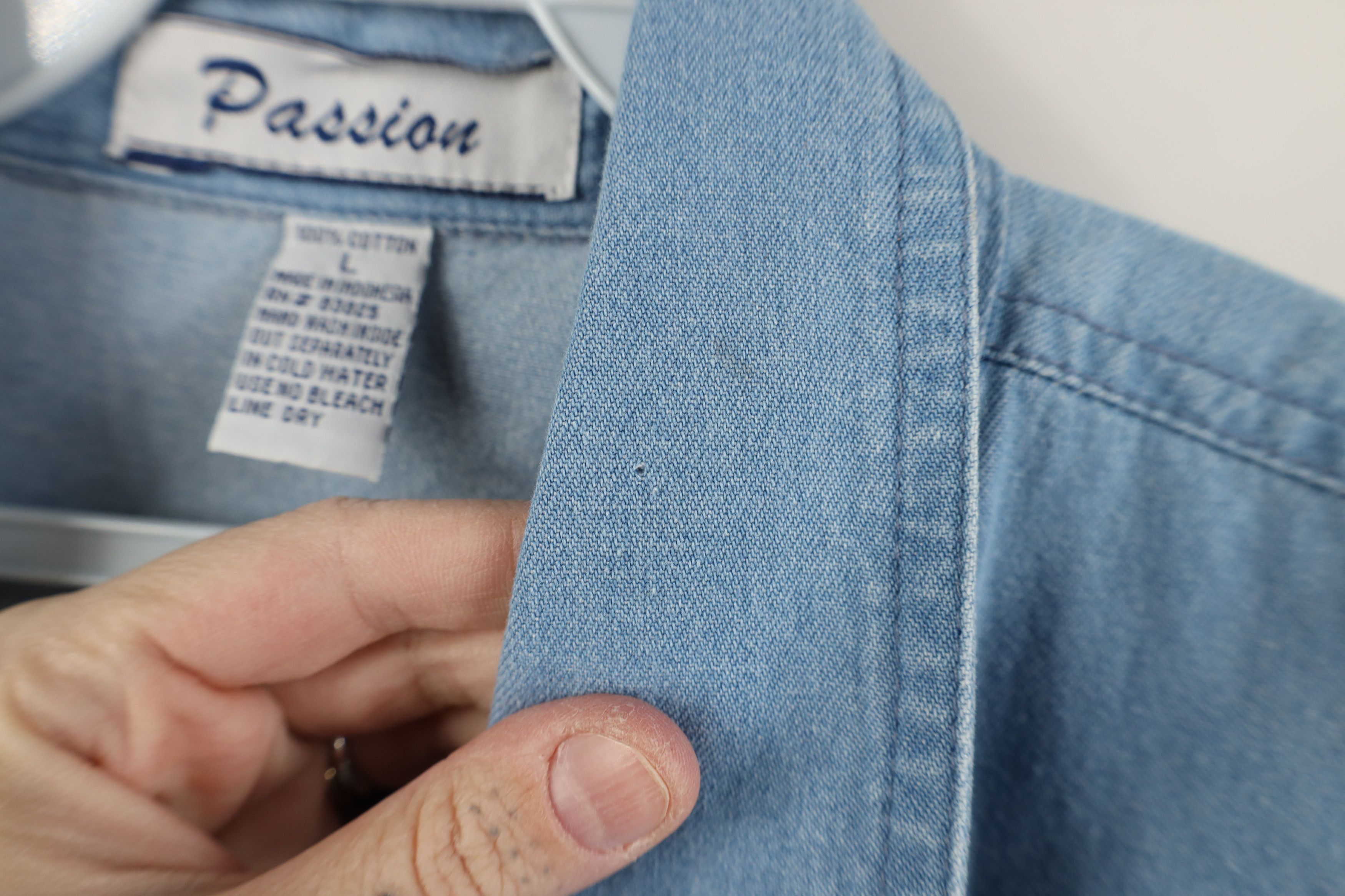 Vintage Vintage 90s Streetwear Short Sleeve Denim Button Shirt Size L / US 10 / IT 46 - 4 Thumbnail