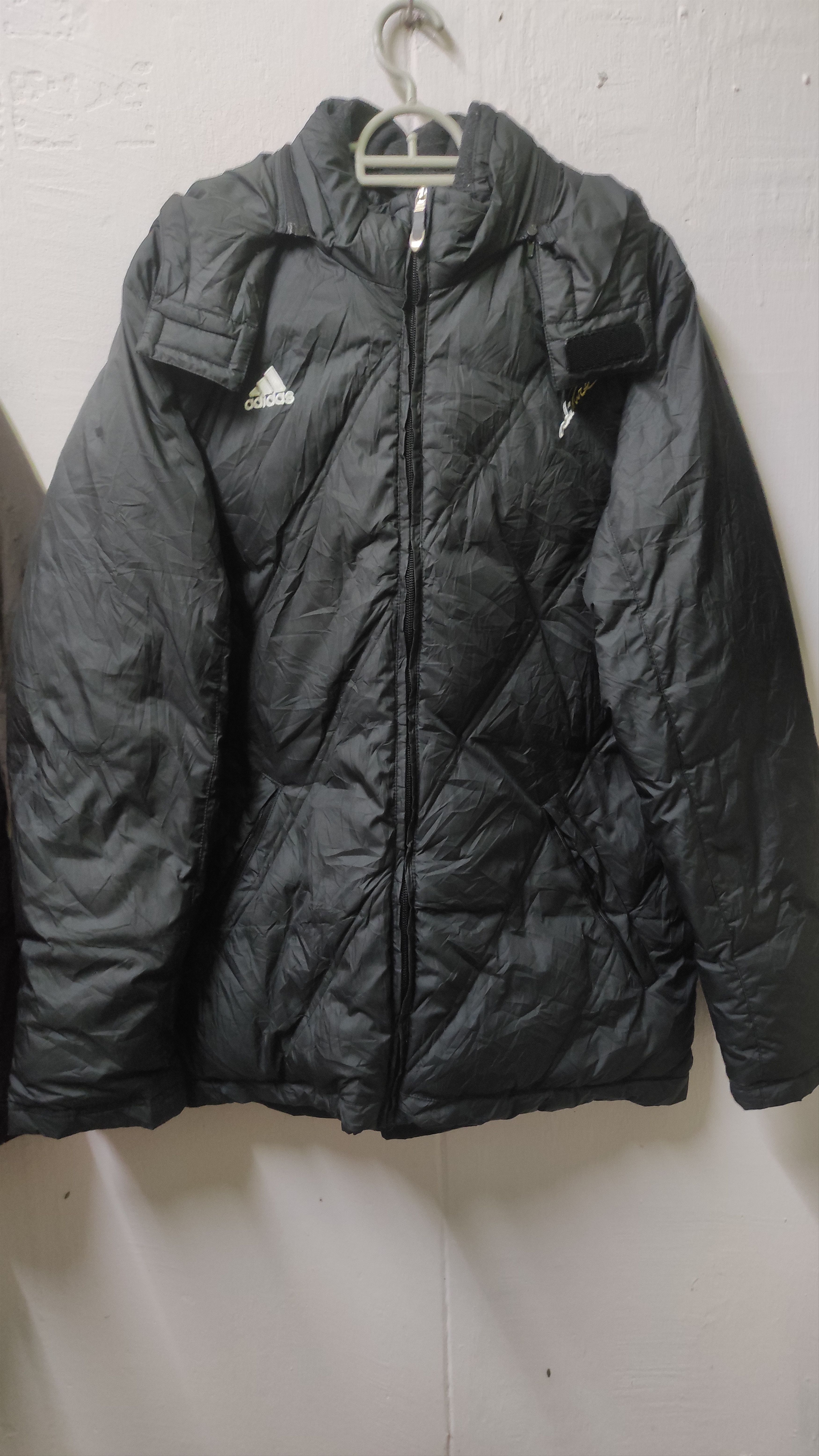 Adidas × Vintage Vintage adidas winter puffer Size US L / EU 52-54 / 3 - 1 Thumbnail