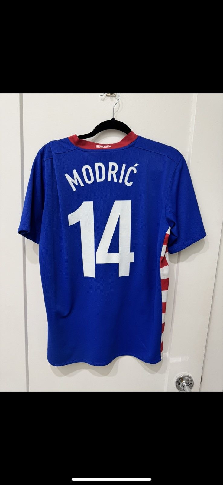 Nike Croatia 2008 away jersey Luka Modric 14 Size US M / EU 48-50 / 2 - 2 Thumbnail