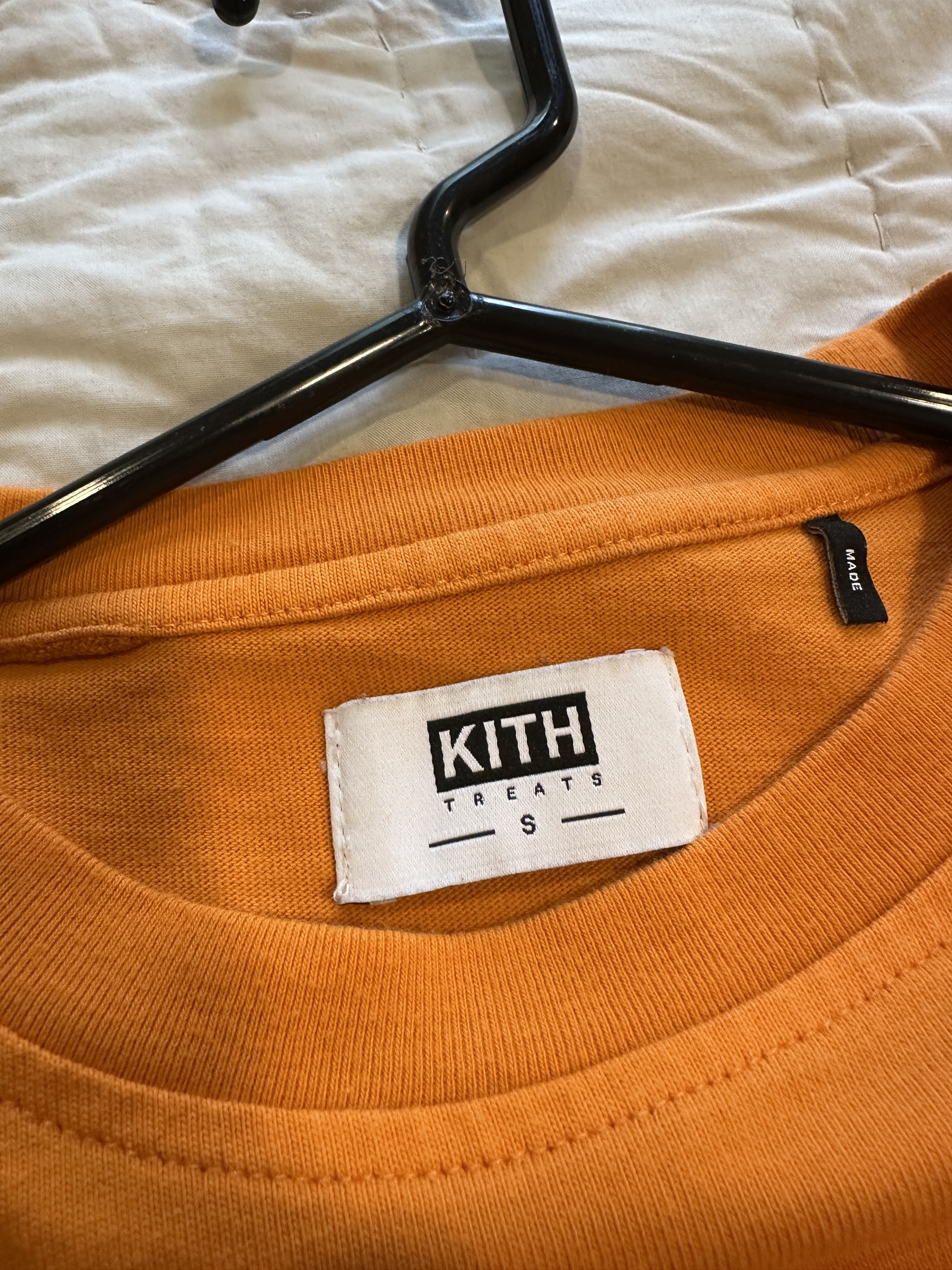 Kith Kith Treats Halloween 2019 UV Reactive LS Tee (Orange, Sz S) Size US S / EU 44-46 / 1 - 3 Thumbnail