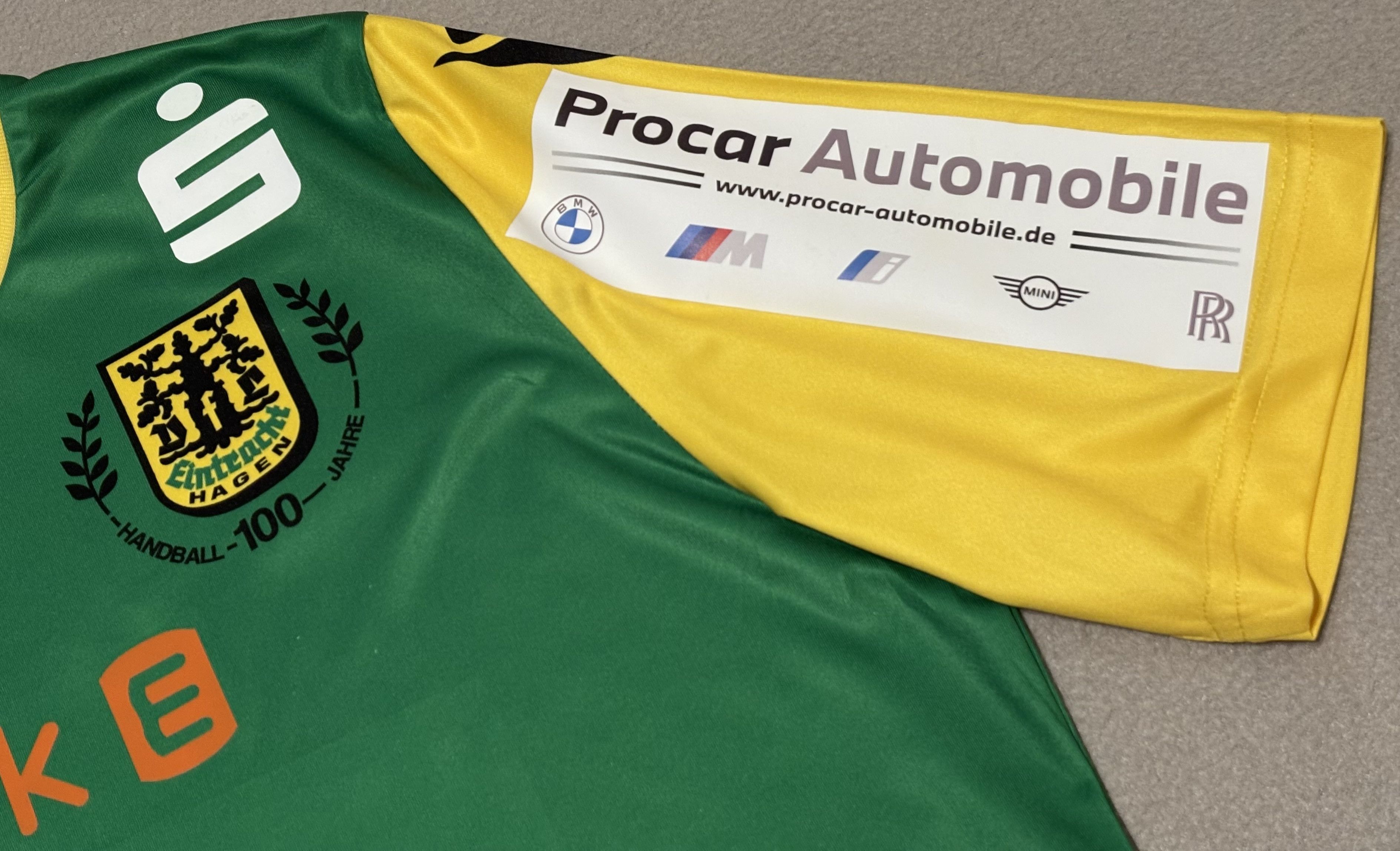 Macron VfL Eintracht Hagen 2021/2022 Toromanović #43 Macron Size US XL / EU 56 / 4 - 9 Thumbnail