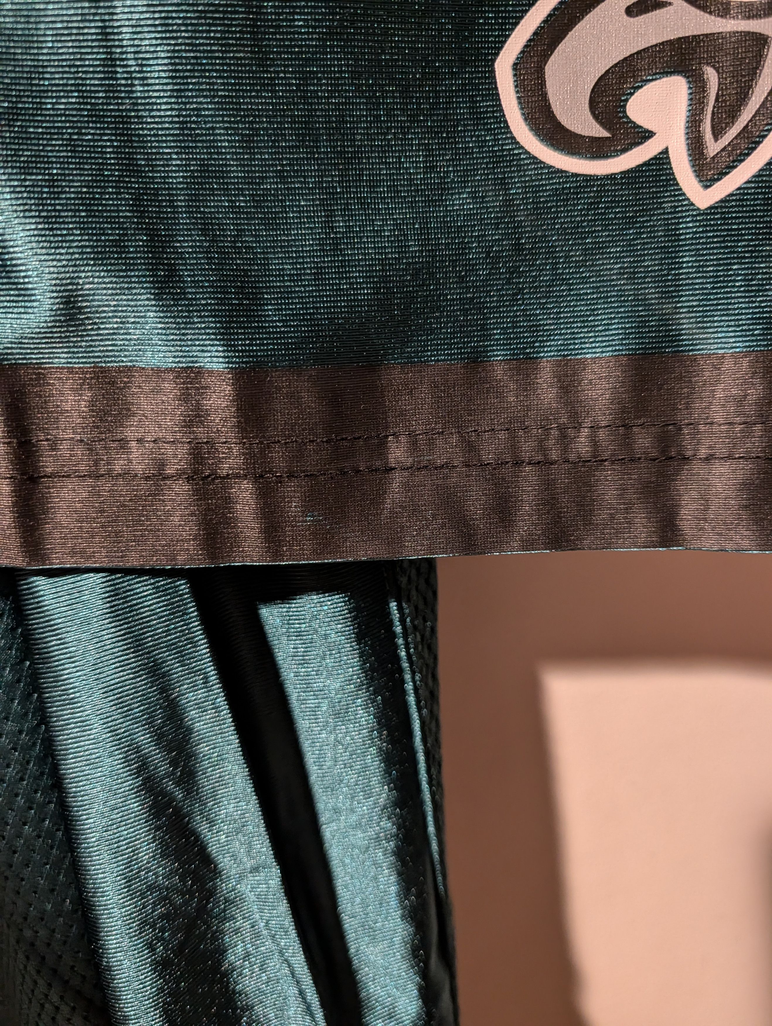 NFL Y2K Reebok Philadelphia Eagles Terrell Owens #81 Jersey Size US XL / EU 56 / 4 - 12 Thumbnail