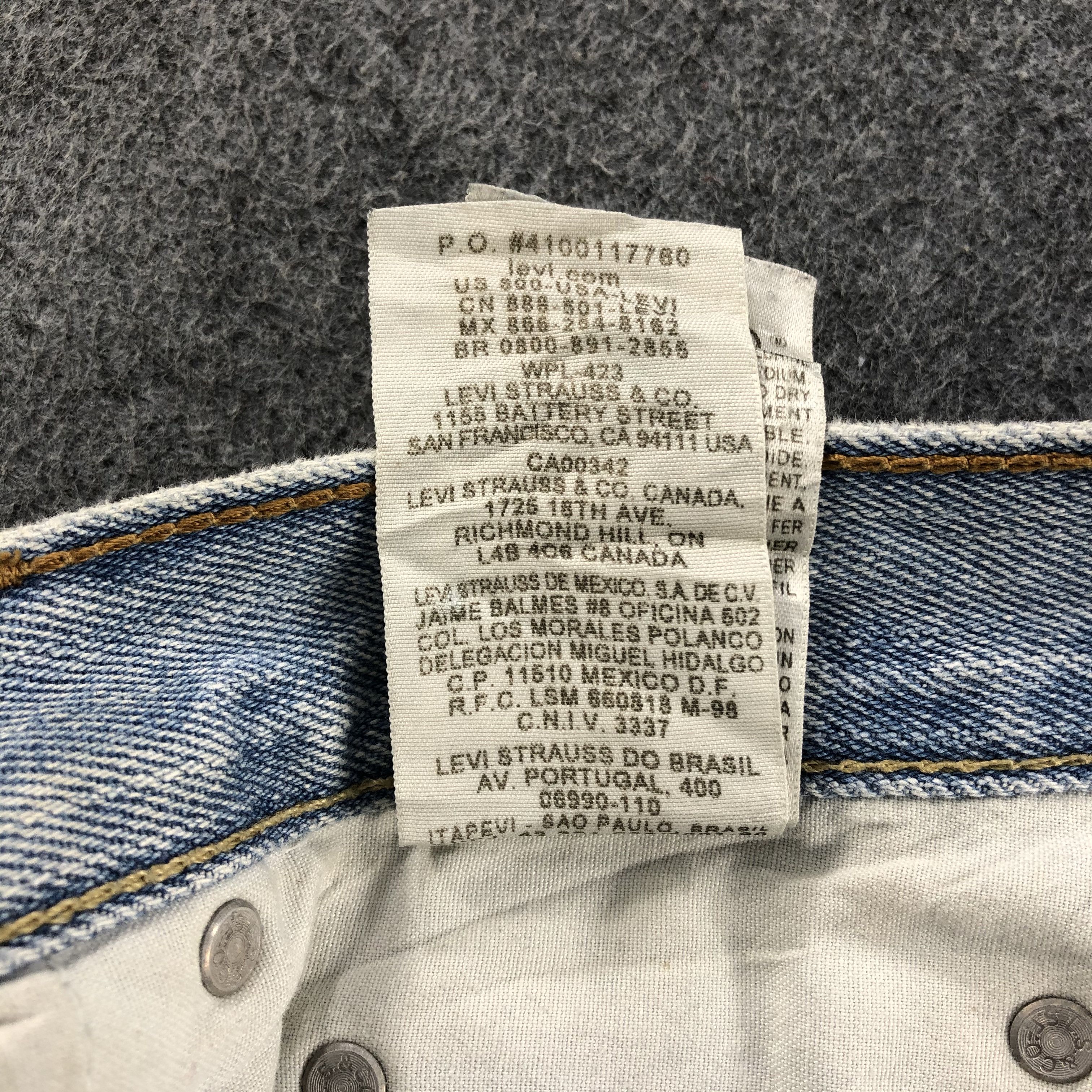 Levi's Dirty Vintage Levis Jeans Lot 550 Light Wash Denim-J952 Size US 33 - 11 Thumbnail