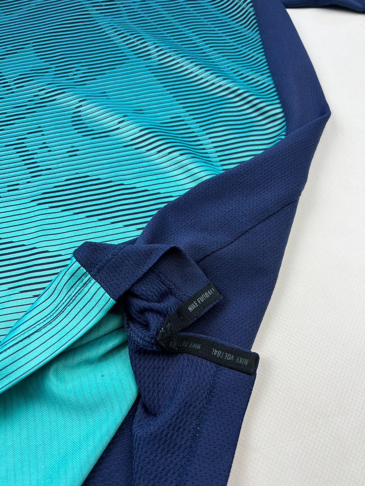 Umbro × Vintage FC MANCHESTER CITY ENGLAND SOCCER NIKE JERSEY Y2K Size US XL / EU 56 / 4 - 10 Thumbnail