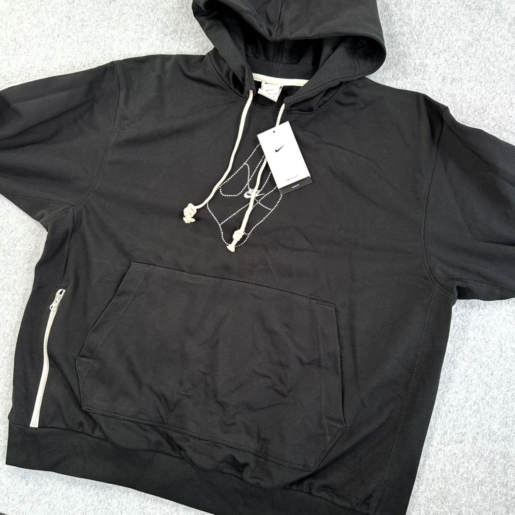 Nike Nike DQ6103-010 Basketball Pullover Hoodie Black Men's XL Long Sleeve Hoodie Size US XL / EU 56 / 4 - 3 Thumbnail