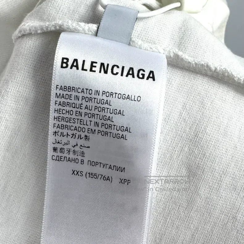 Balenciaga Balenciaga Valentine's Day Limited Print T-Shirt Heart-Sha Size US XXS / EU 40 - 5 Thumbnail