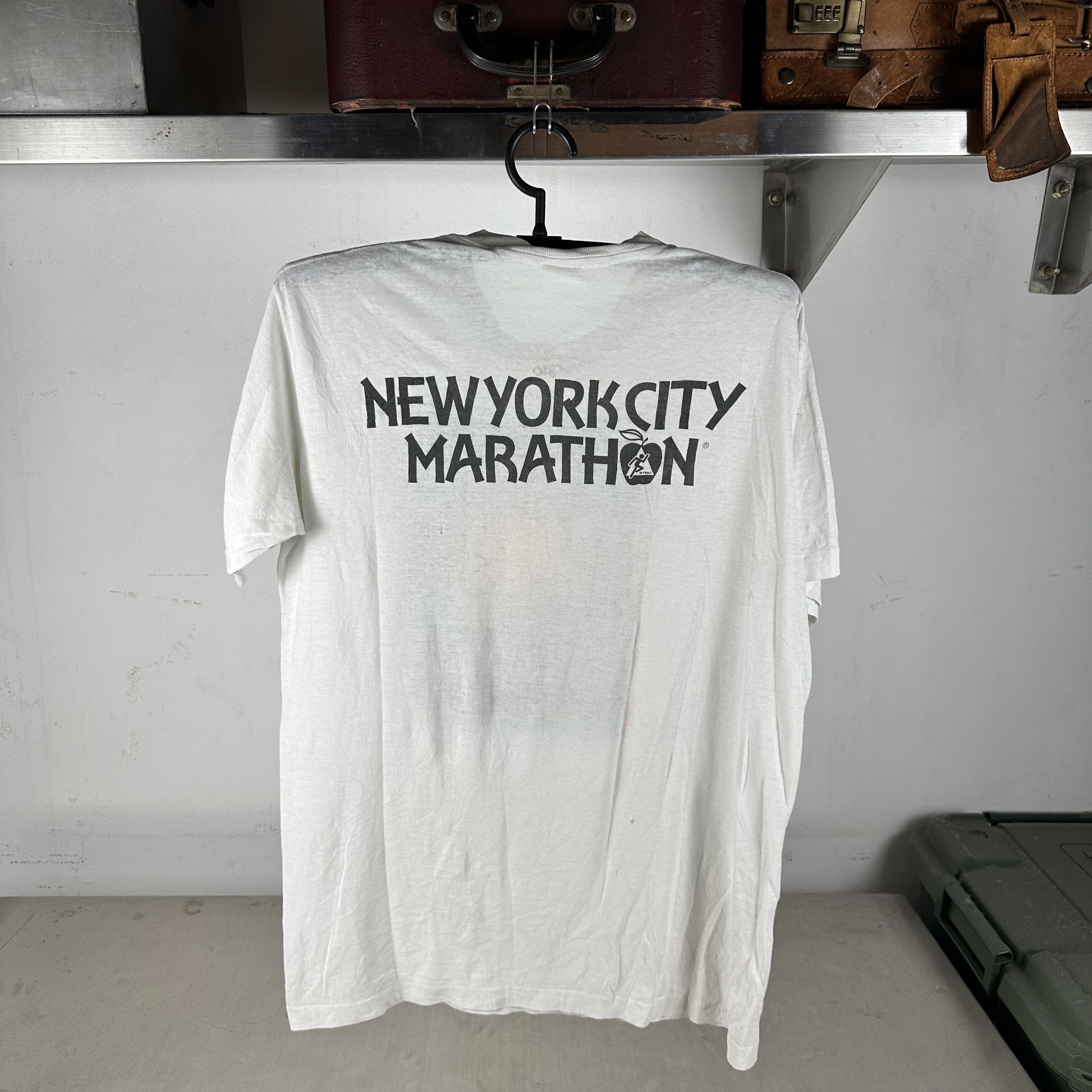 Vintage Vintage 1990 NYRRC New York City Marathon Running T-Shirt Size US M / EU 48-50 / 2 - 4 Thumbnail