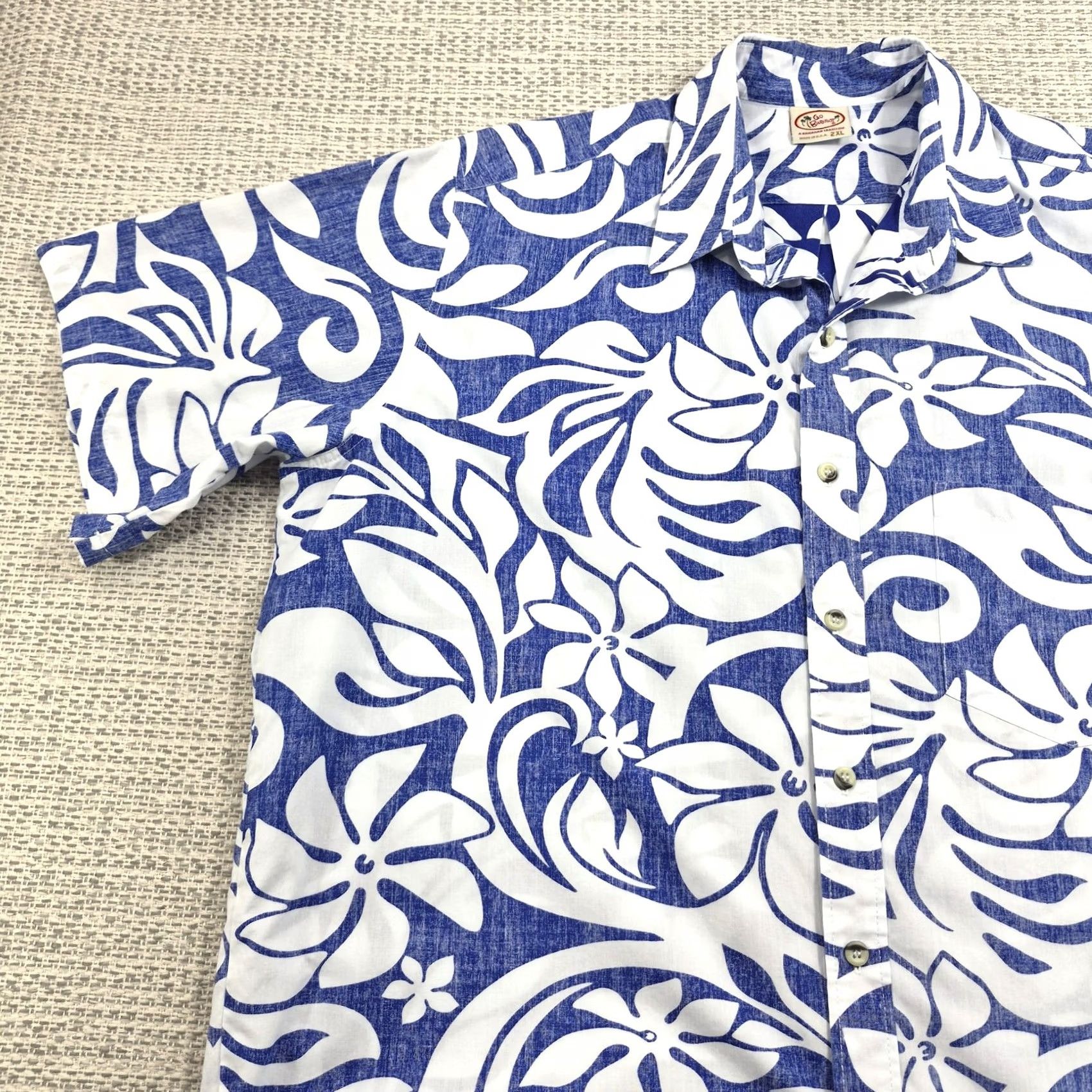 Vivobarefoot Go Barefoot Button Up Shirt Mens 2XL Blue Floral Hawaiian Aloha Short Sleeve Shirt Size US XXL / EU 58 / 5 - 3 Thumbnail