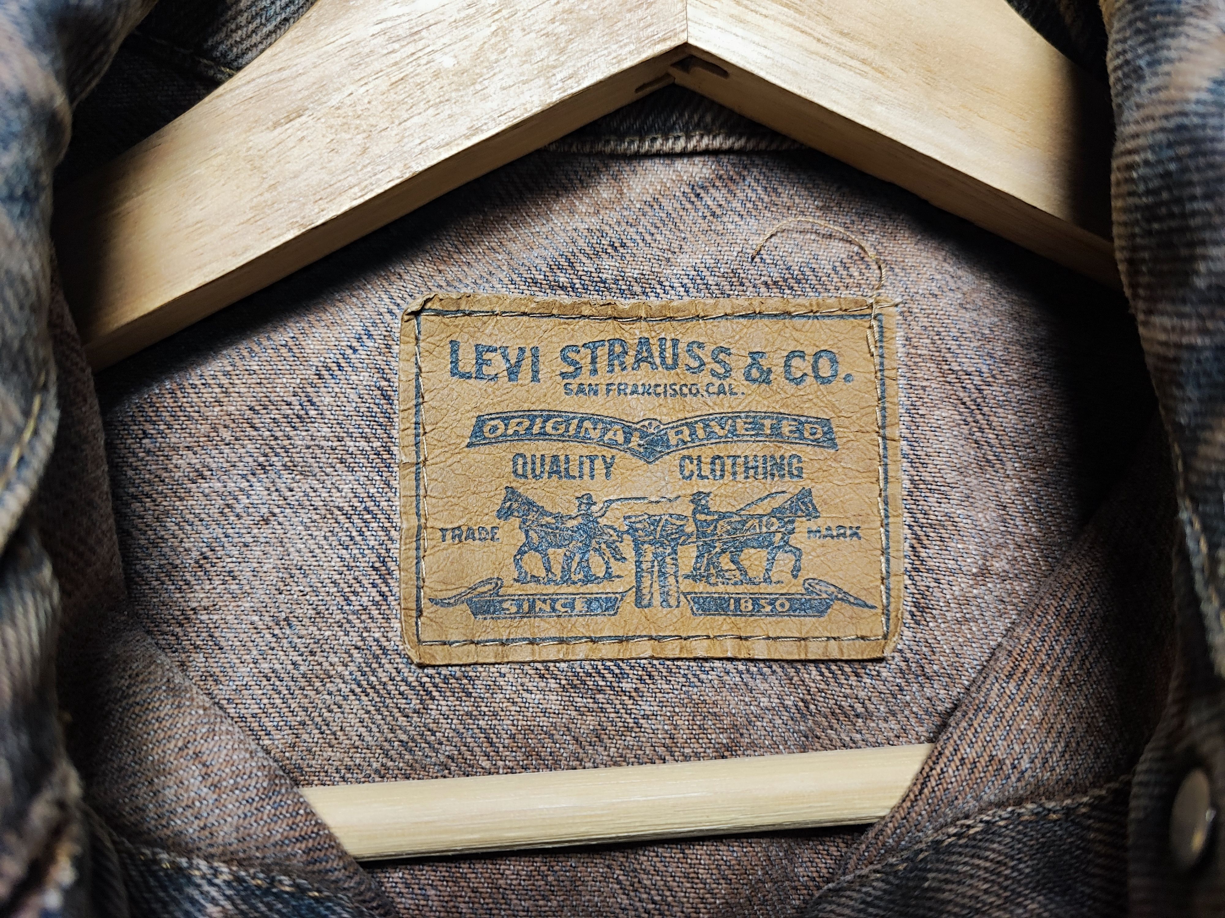 Levi's Vintage LEVIS Thrashed Distressed Jeans ERD Grunge Chrome Size US S / EU 44-46 / 1 - 18 Thumbnail