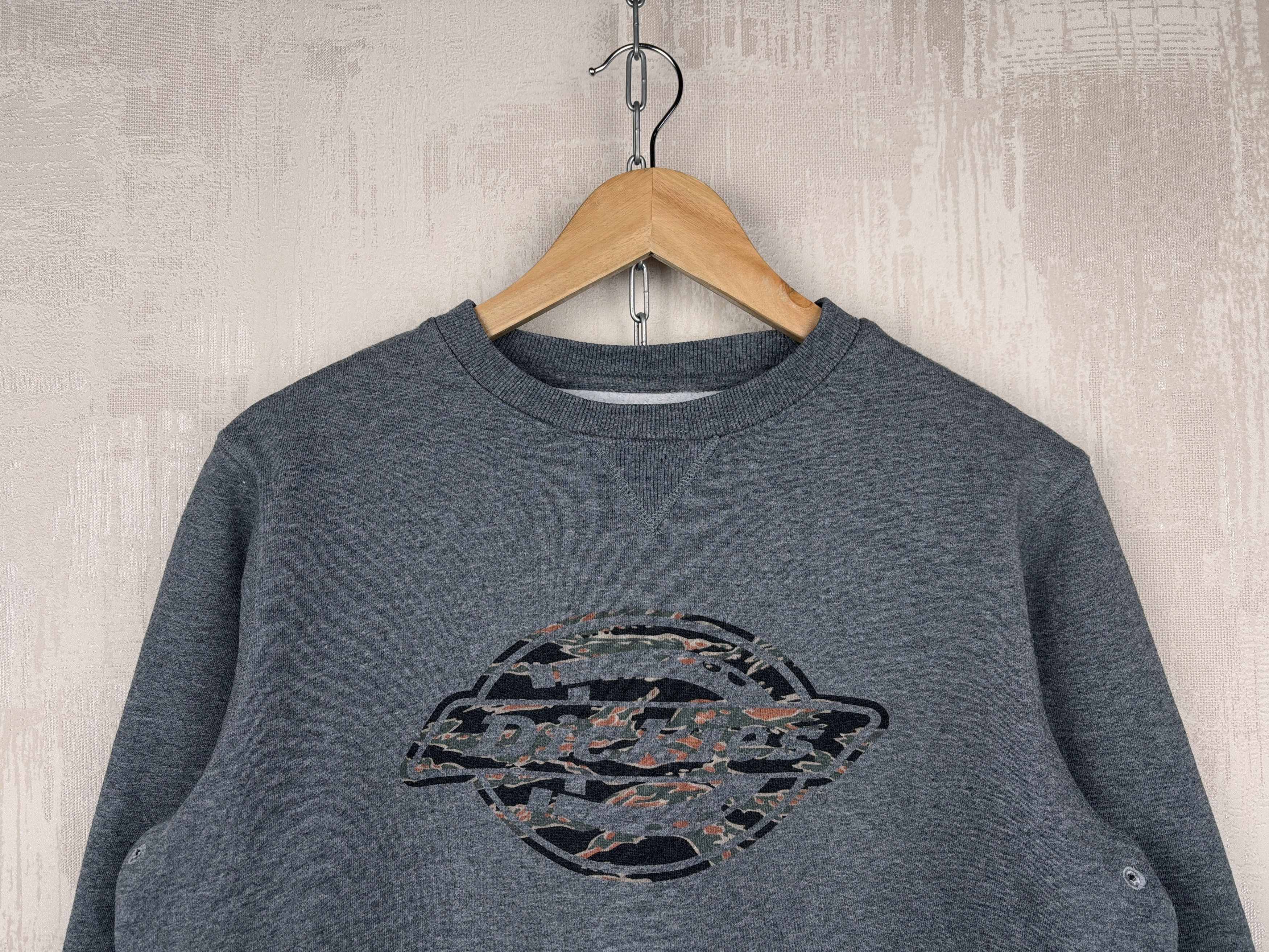 Dickies Dickies Camo Logo Sweatshirt Size M / US 6-8 / IT 42-44 - 3 Thumbnail