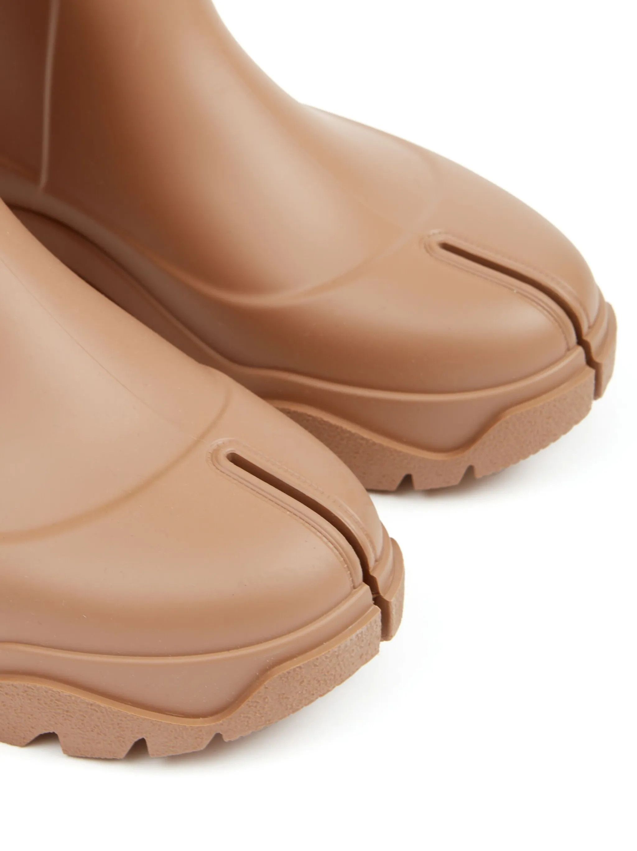 Maison Margiela o1w1db10425 Tabi Rain Boots in Otter Size US 12 / EU 45 - 5 Thumbnail