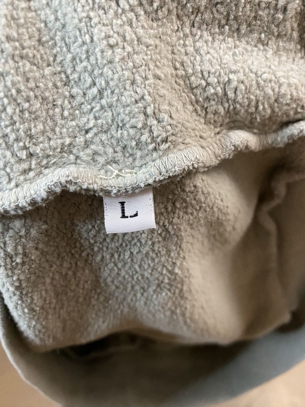 Trinity The Label Trinity the Label crewneck Size US L / EU 52-54 / 3 - 4 Thumbnail