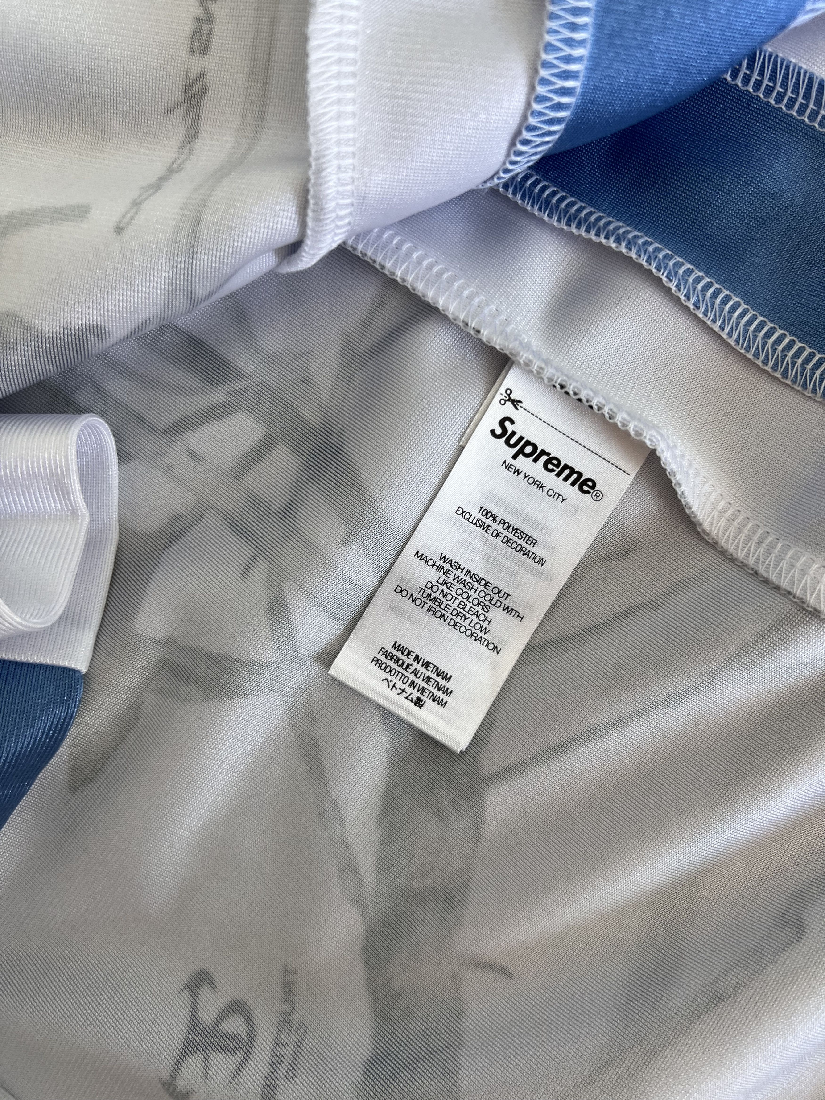 Supreme Supreme Breast Cancer Awareness Football Jersey White Camo Size US L / EU 52-54 / 3 - 8 Thumbnail
