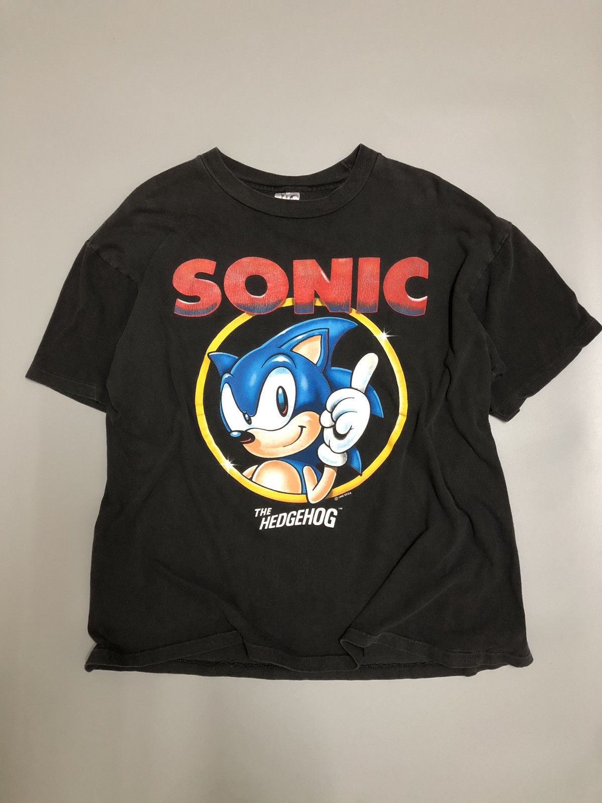 Vintage Vintage 90s SEGA SONIC THE HEADHOG T-shirt Size US XL / EU 56 / 4 - 1 Thumbnail