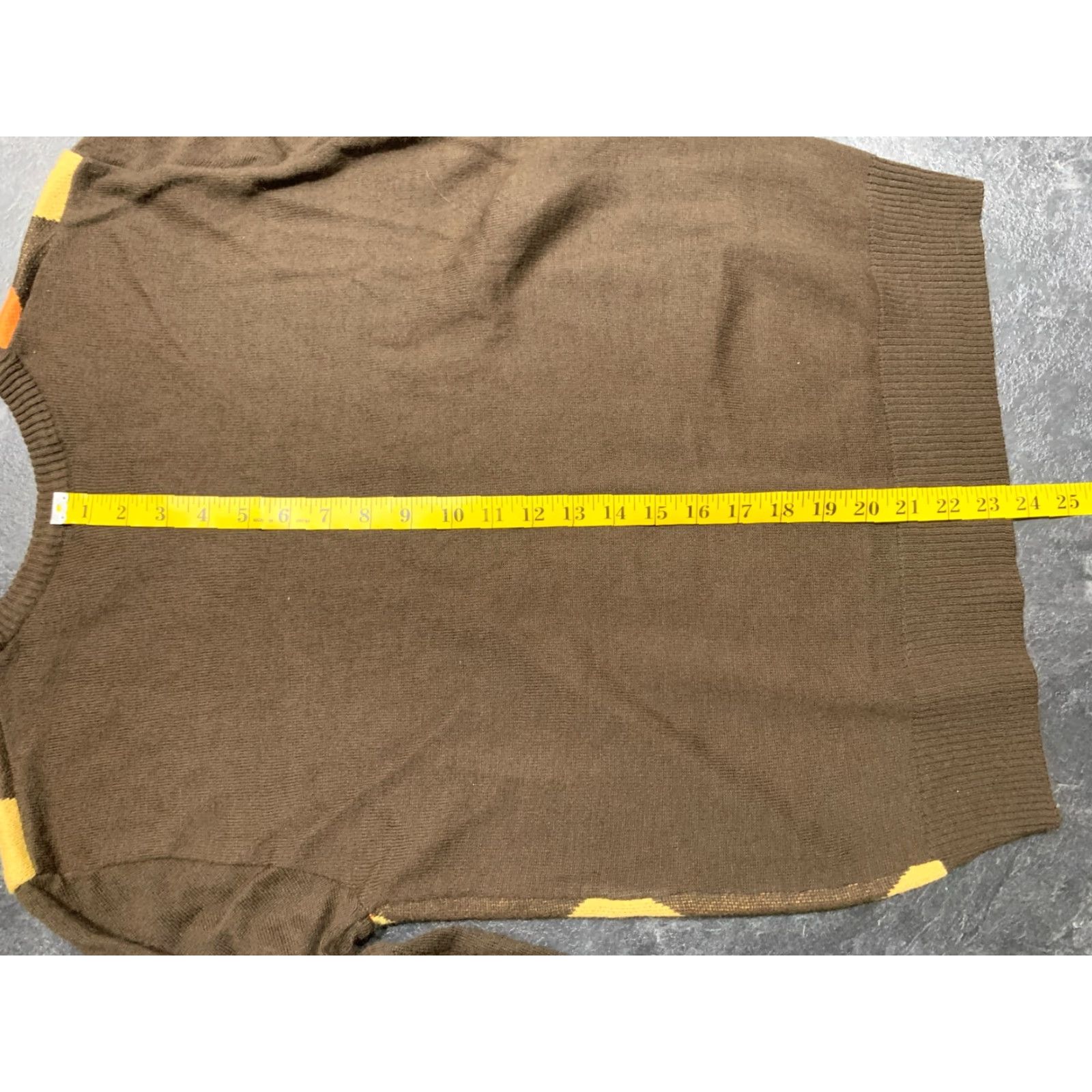Southpole VINTAGE Southpole Sweater Mens Long Sleeve Argyle Knit Pullover V-Neck Size L Brown Retro Size US L / EU 52-54 / 3 - 6 Thumbnail
