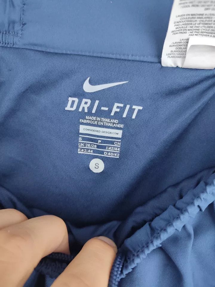 Nike Vintage 2007 Nike USA FOOTBALL SOCCER Shorts Size S Size US 30 / EU 46 - 7 Thumbnail