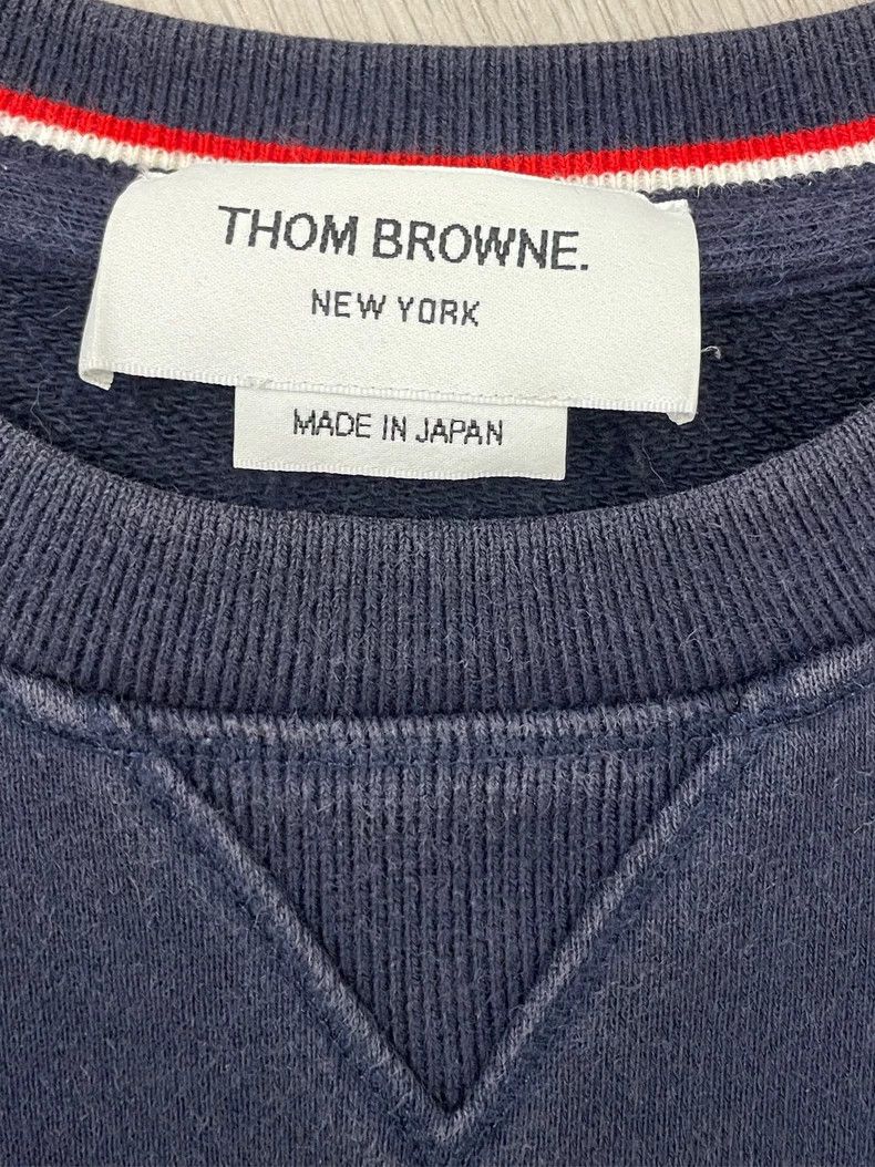 Thom Browne Thom browne Dark blue four-striped round-neck sweatshirt 25 Size US L / EU 52-54 / 3 - 6 Thumbnail