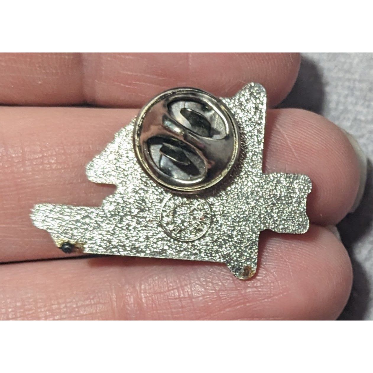 Other Proud Volunteer Patriotic Flag Enamel Lapel Pin Size ONE SIZE - 6 Thumbnail