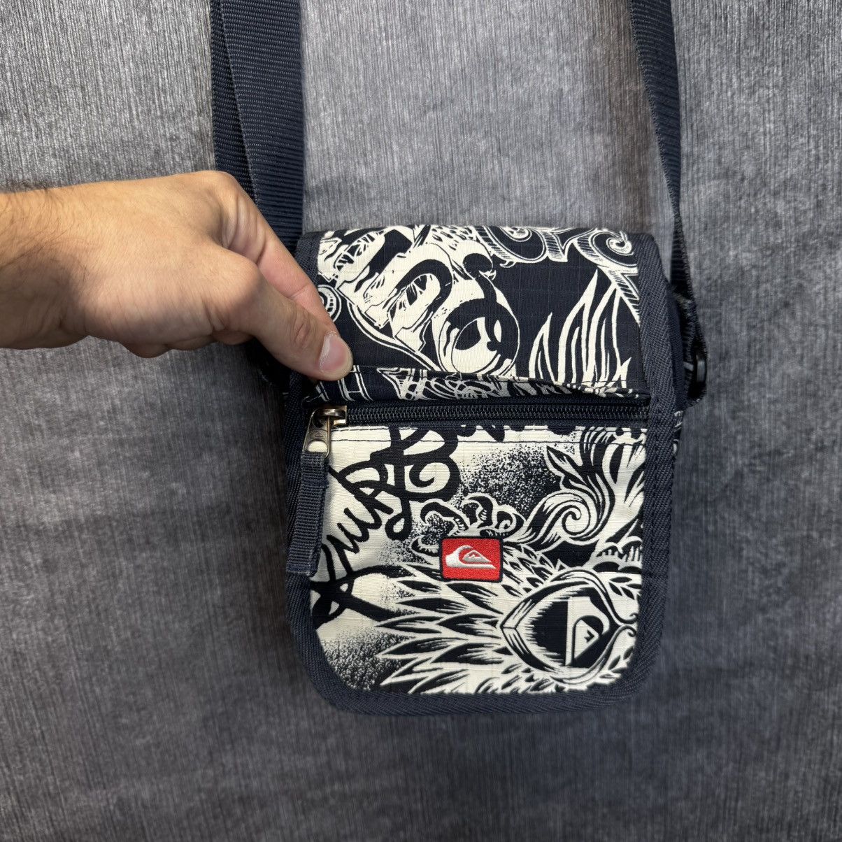 Quiksilver Vintage Y2K QUIKSILVER Messenger Bag Size ONE SIZE - 3 Thumbnail