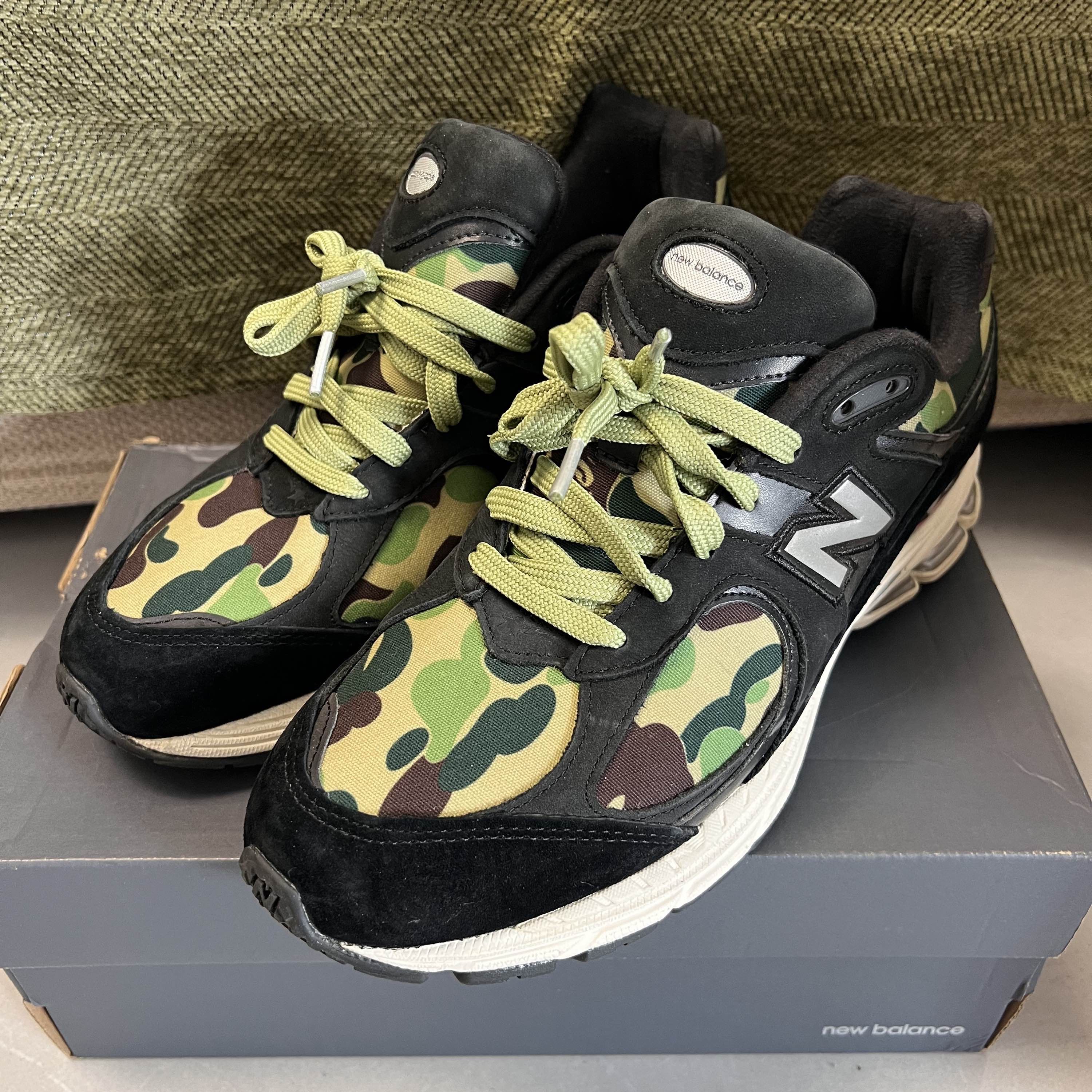 New Balance × Sneakersnstuff × Vintage New Balance x SNS 2002R