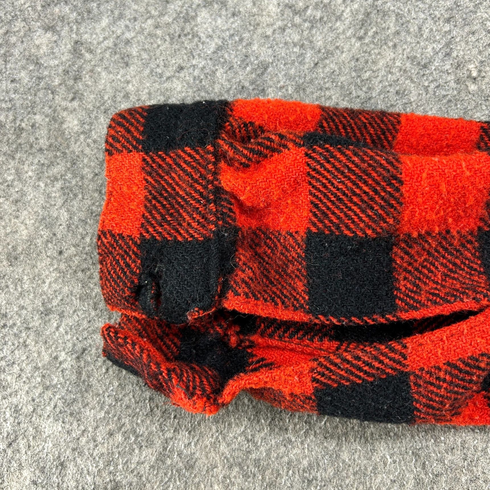 Vintage VINTAGE Frostproof Shirt Mens 17.5 Red Black Button Up Wool Buffalo Plaid 80s Mens Size US XXL / EU 58 / 5 - 5 Thumbnail