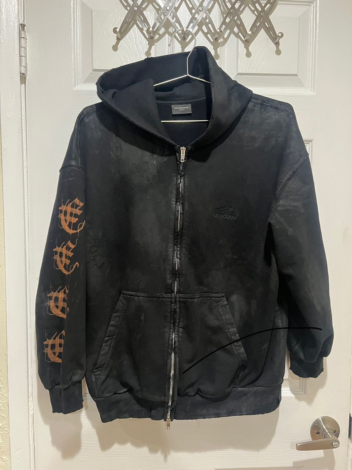 Balenciaga Balenciaga Zip-up Hoodie Size US S / EU 44-46 / 1 - 3 Thumbnail