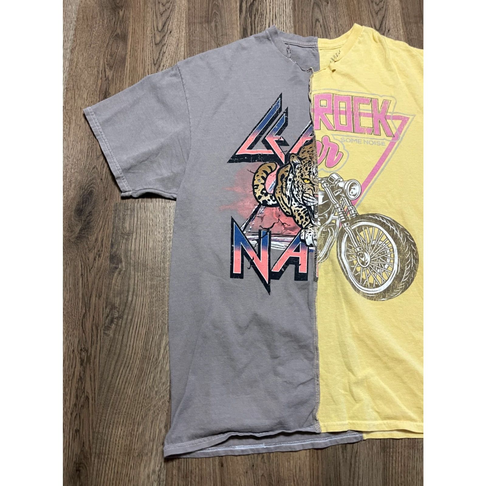 Vintage Trust The Universe Shirt Women's Large Yellow Gray Def Lepard Size L / US 10 / IT 46 - 3 Thumbnail
