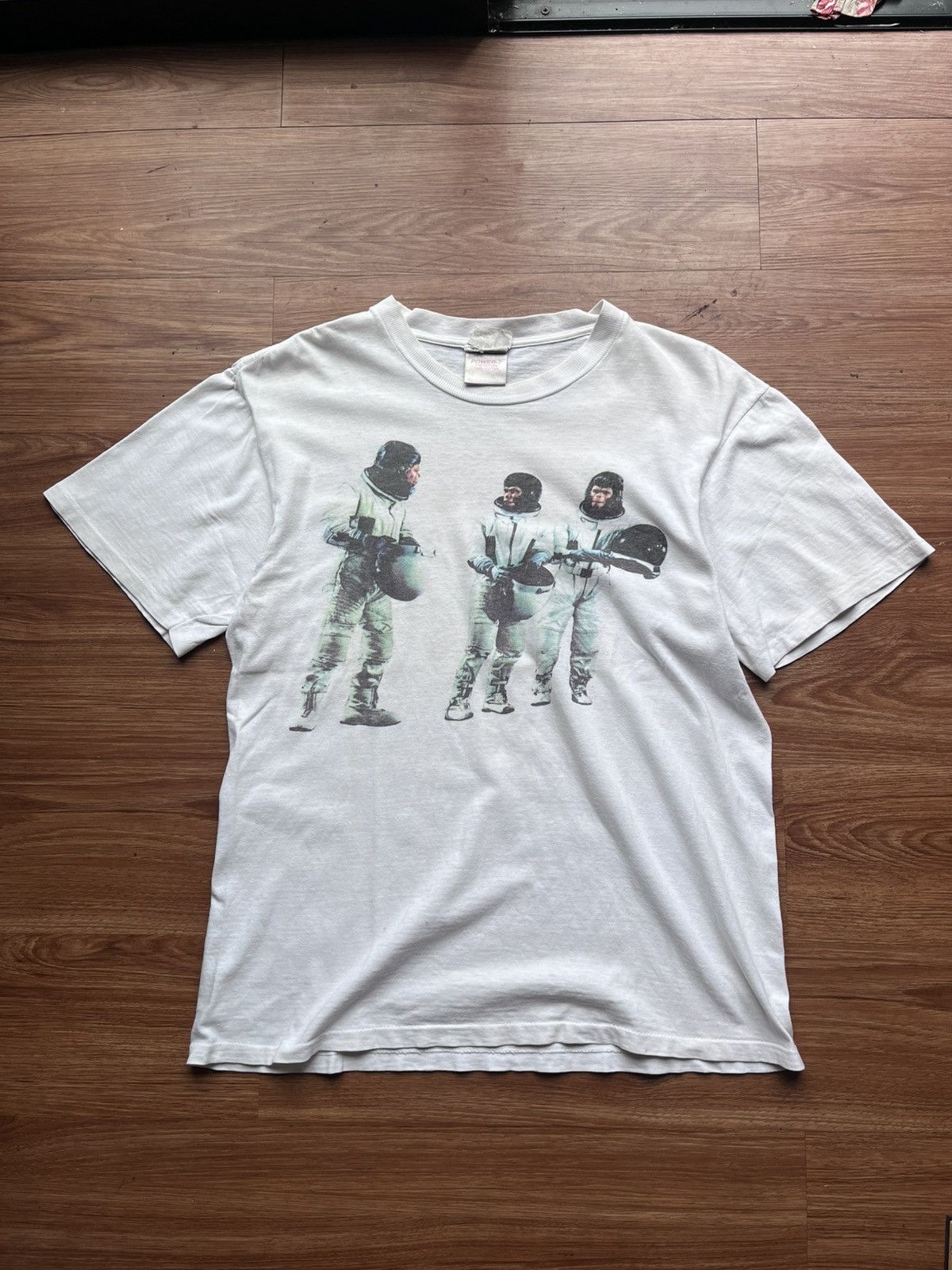 Bape Vintage og bape 1997 escape from the pota Size US L / EU 52-54 / 3 - 1 Thumbnail
