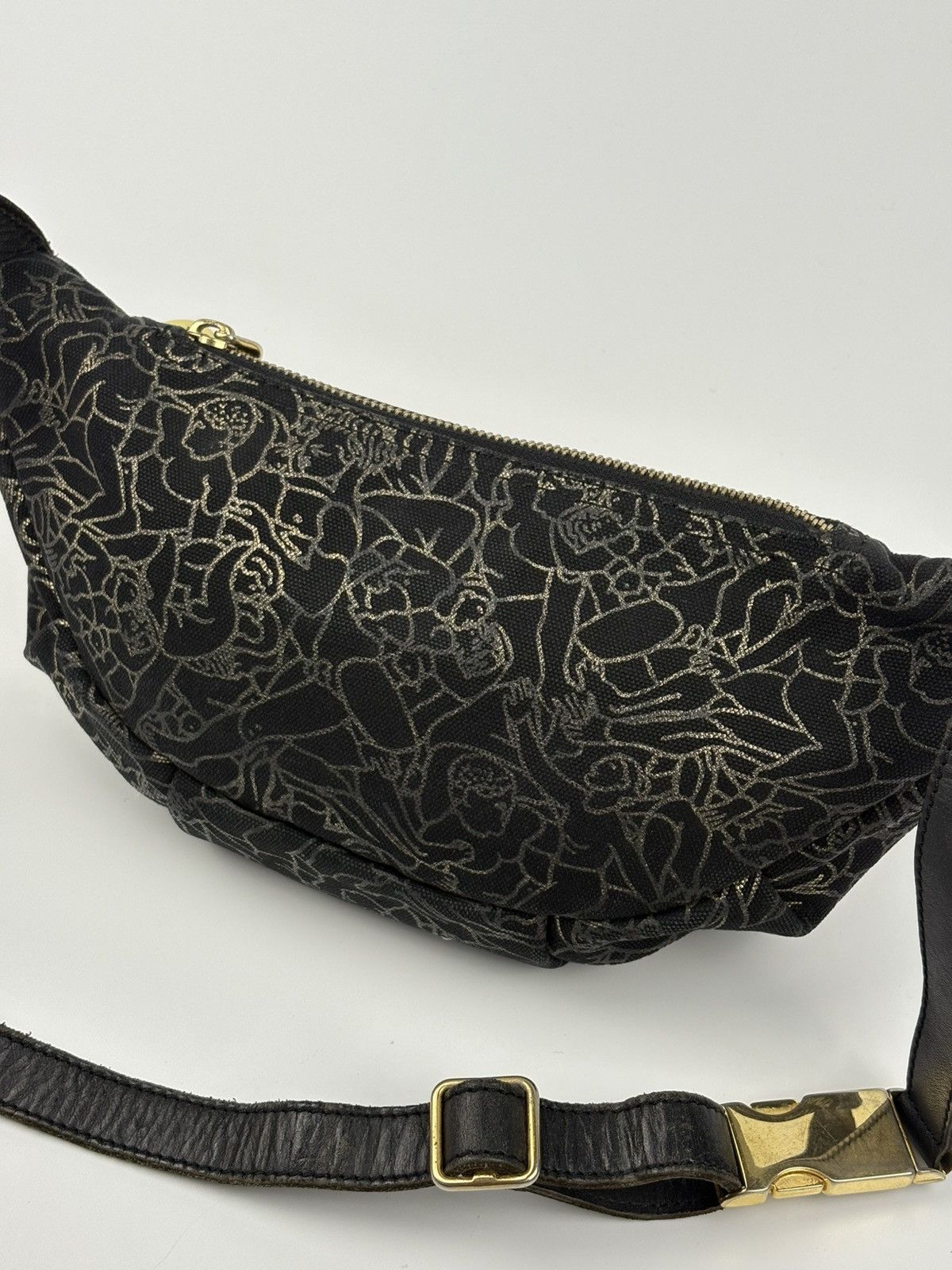 Vivienne Westwood Nude Logo Fanny Pack Size ONE SIZE - 6 Thumbnail