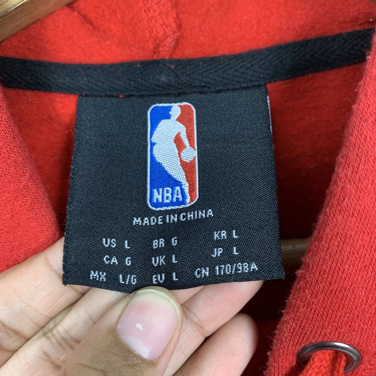 NBA NBA Chicago Bulls 66 Red Pullover Hoodie Size US L / EU 52-54 / 3 - 14 Thumbnail