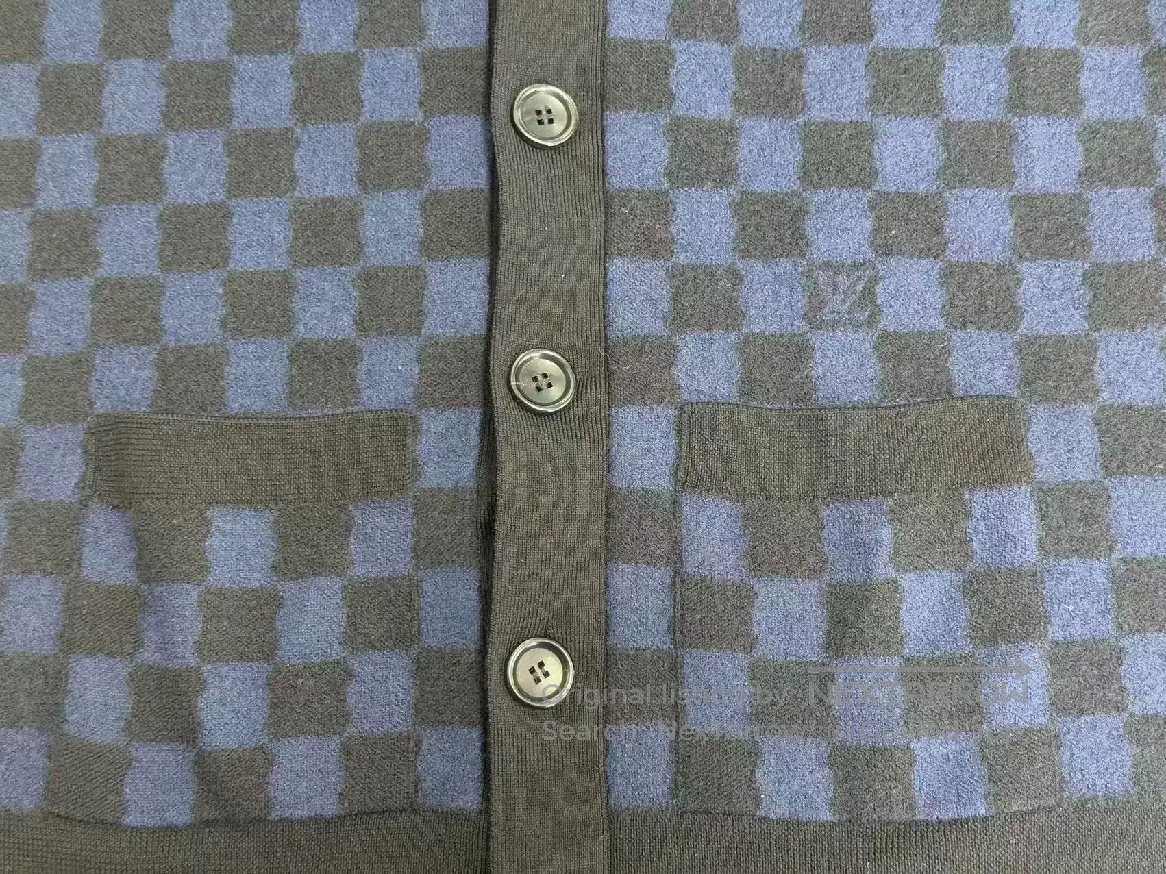 Louis Vuitton Louis Vuitton V. Size S / US 4 / IT 40 - 3 Thumbnail