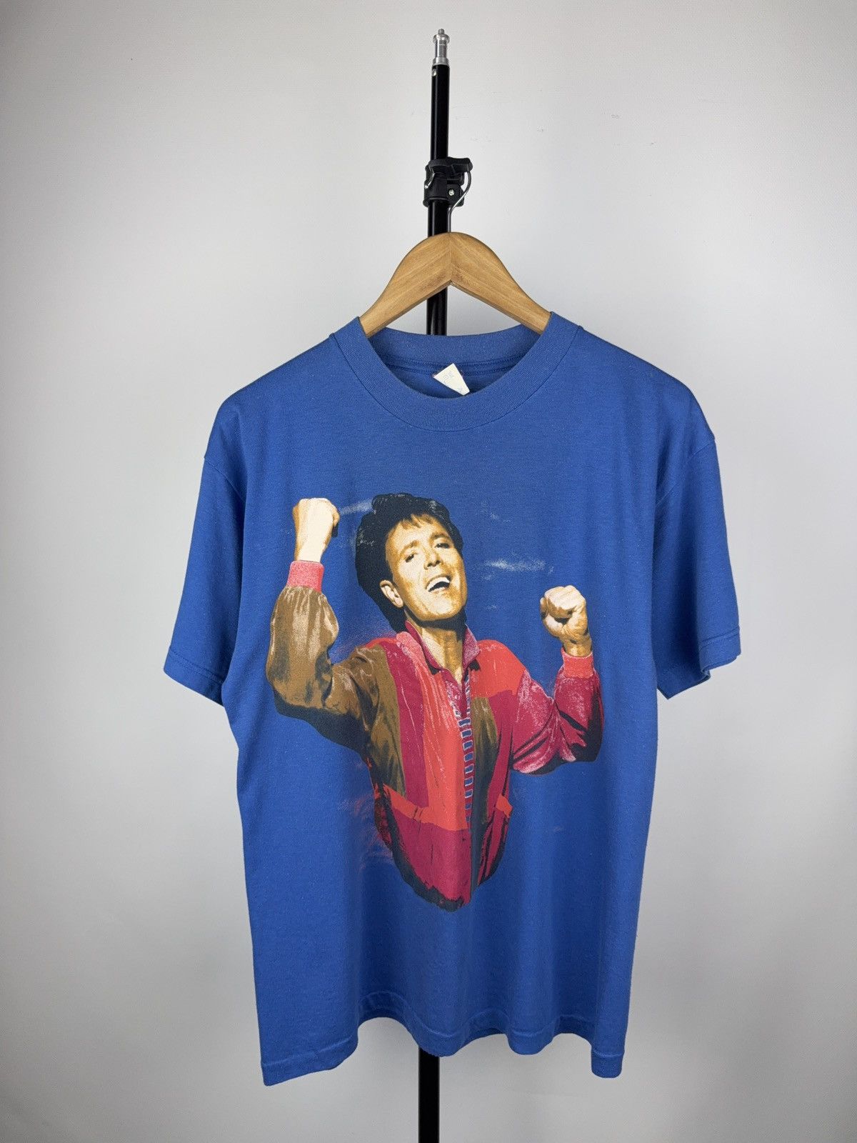 Band Tees Cliff Richard Access All Areas Tour Tee 90s UK Pop Vintage Size US M / EU 48-50 / 2 - 1 Thumbnail