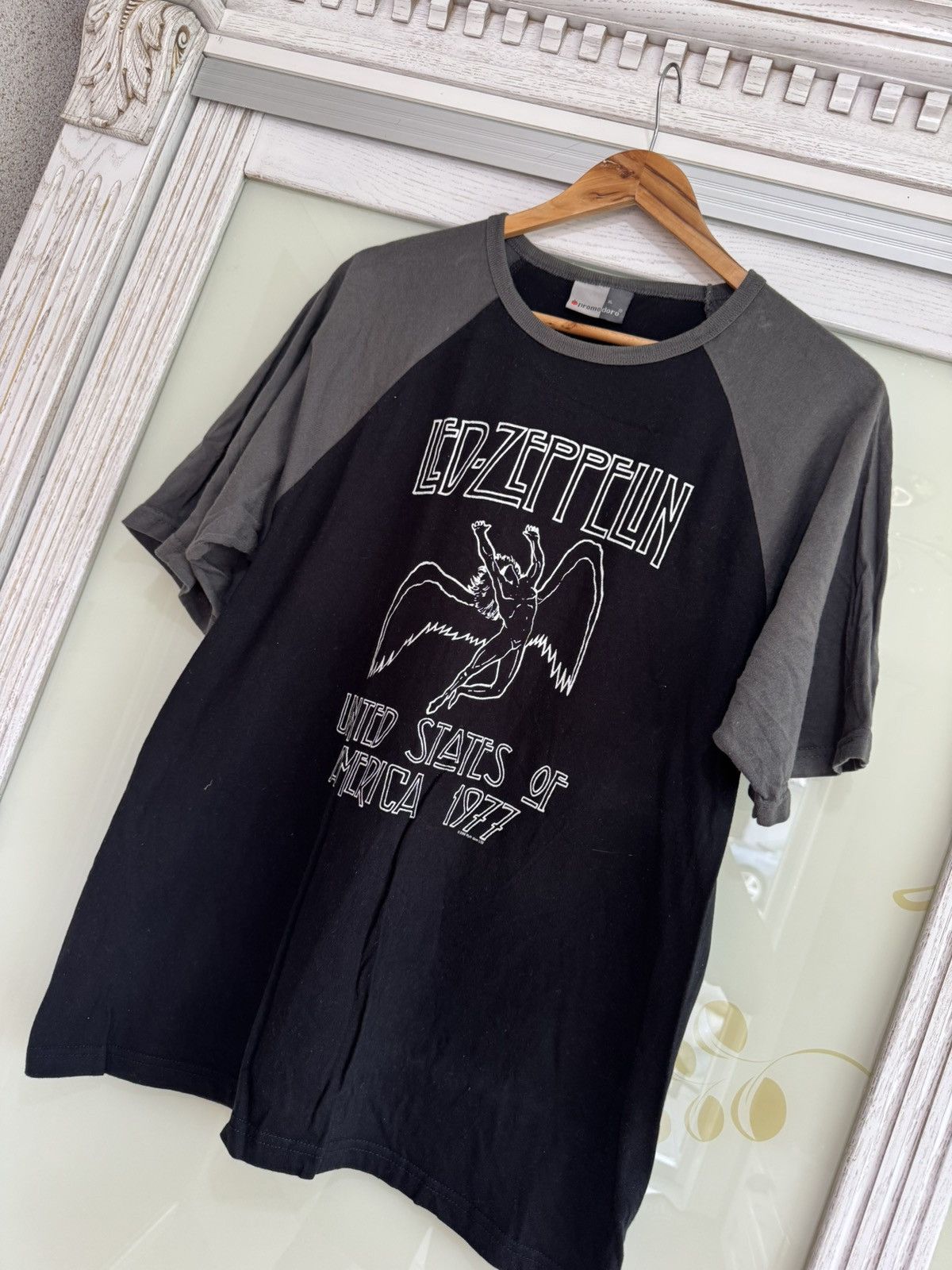 Led Zeppelin Vintage Led Zeppelin 2000 USA 1997 T-shirt Rare Tee Size US XL / EU 56 / 4 - 3 Thumbnail