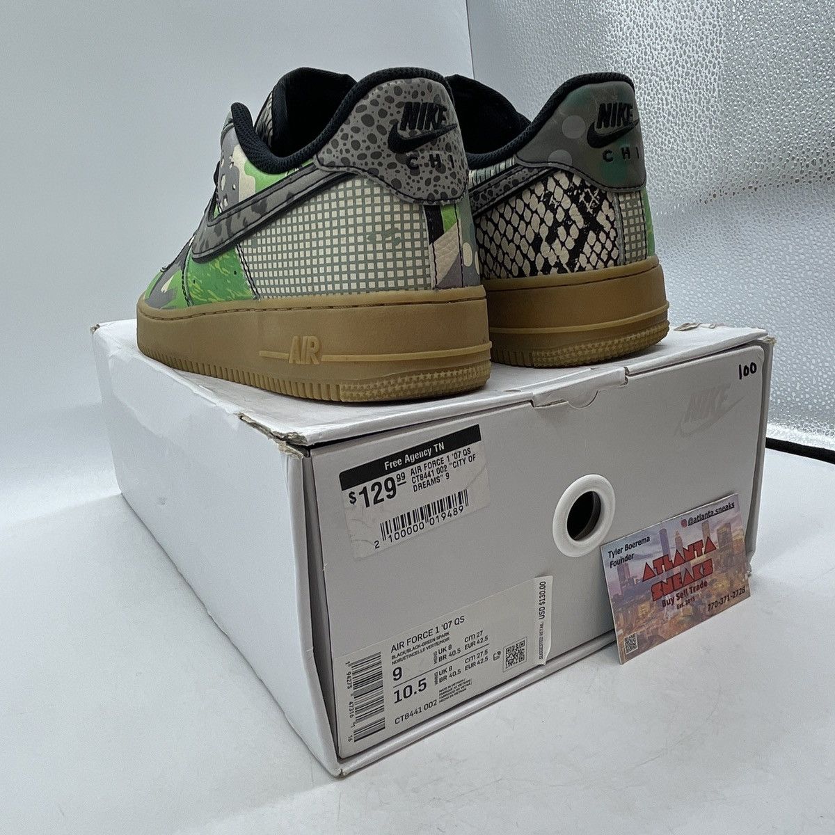 Jordan Brand Air Force 1 low Chicago Size US 9 / EU 42 - 4 Thumbnail