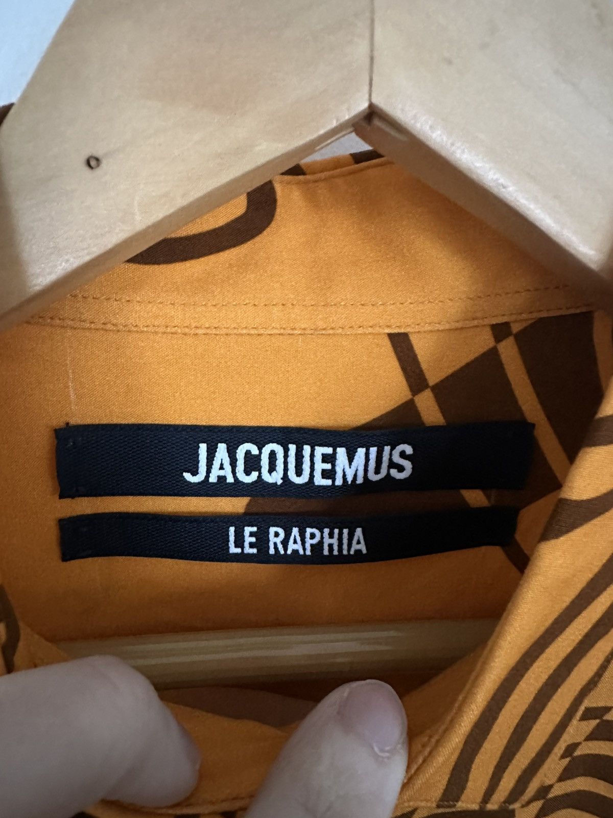 Jacquemus Jacquemus Le Rapha Orange button up shirt Size US M / EU 48-50 / 2 - 3 Thumbnail