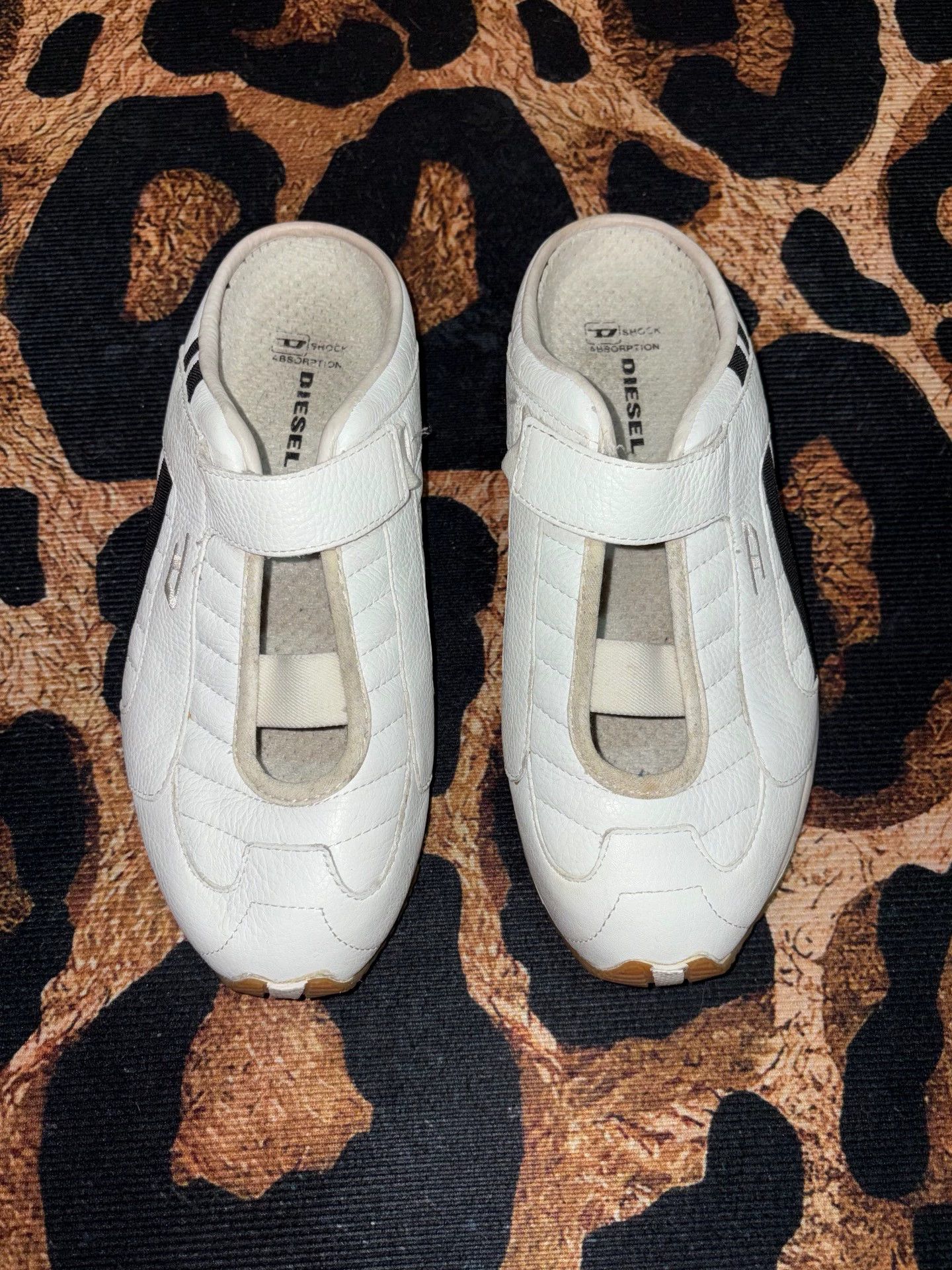 Diesel Diesel Vintage Rare Retro Cutout Leather Slip-On Sneaker Size US 6.5 / IT 36.5 - 2 Thumbnail