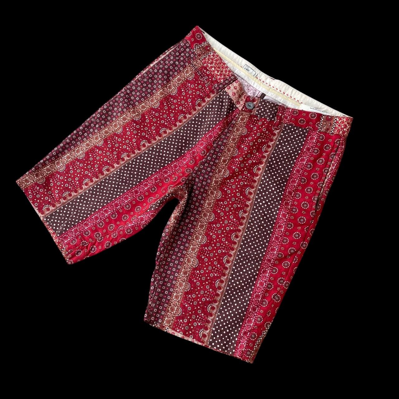 Hiroshi Kato AAA HIROSHI KATO JAPAN PAISLEY HAWAII SHORTPANT Size US 30 / EU 46 - 1 Thumbnail